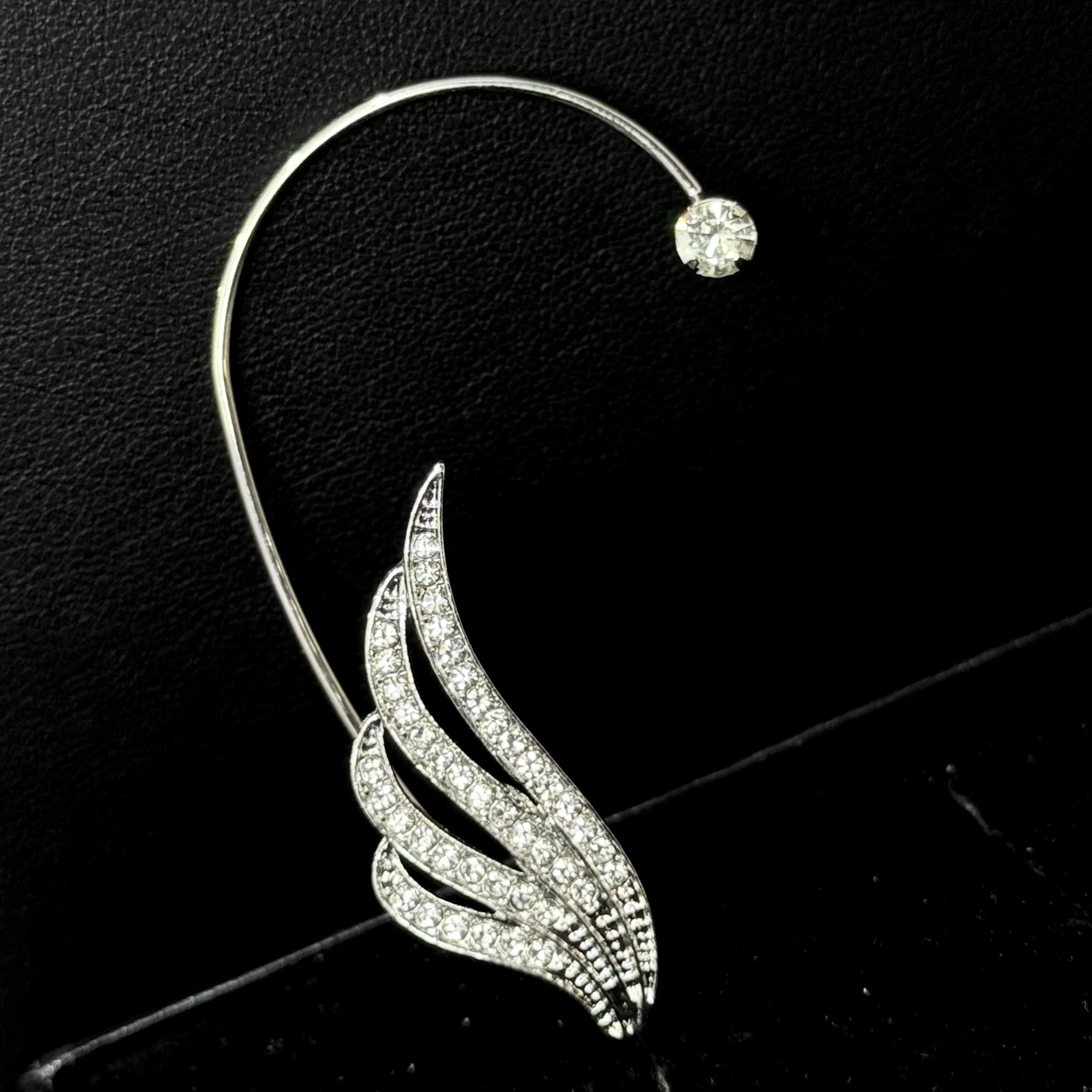 khuyên kẹp giả vành cánh thiên nga trắng tai phải_thumbnail_1