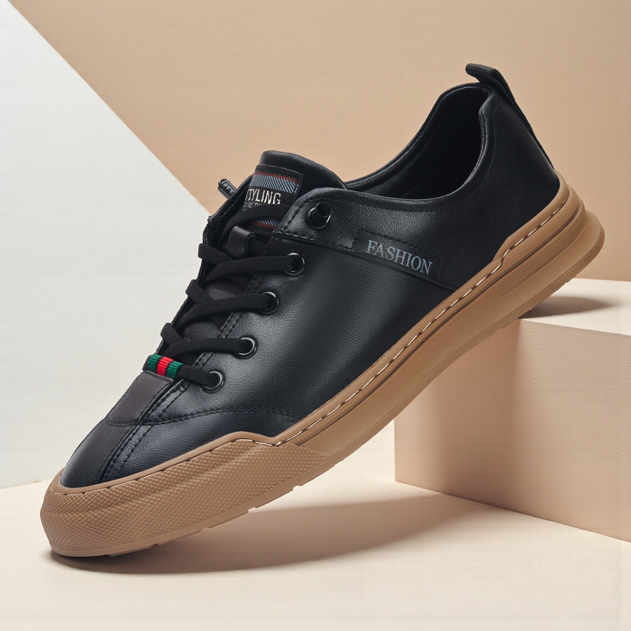 Giày Buộc Dây Nam TM-RK54