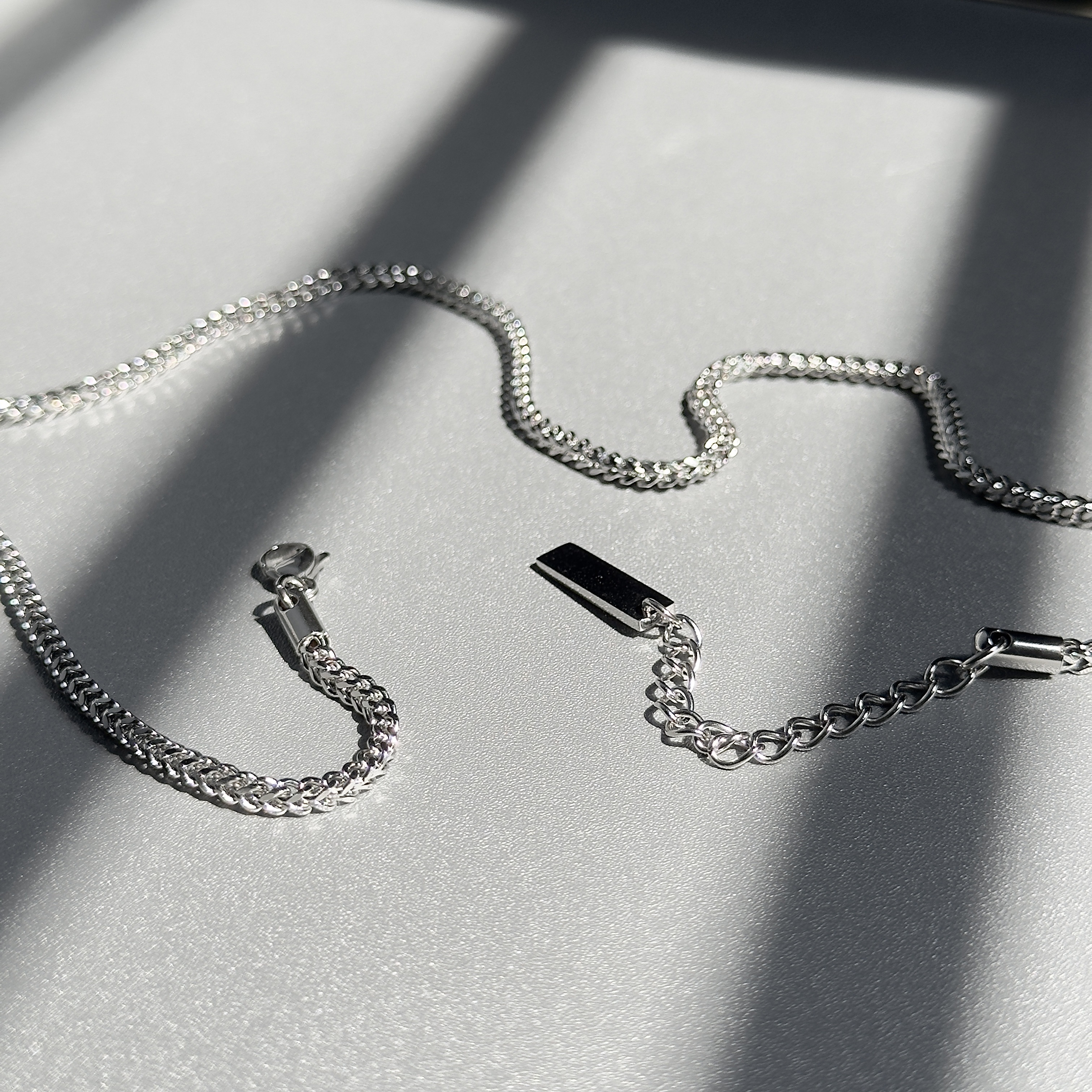 Dây chuyền The Sant