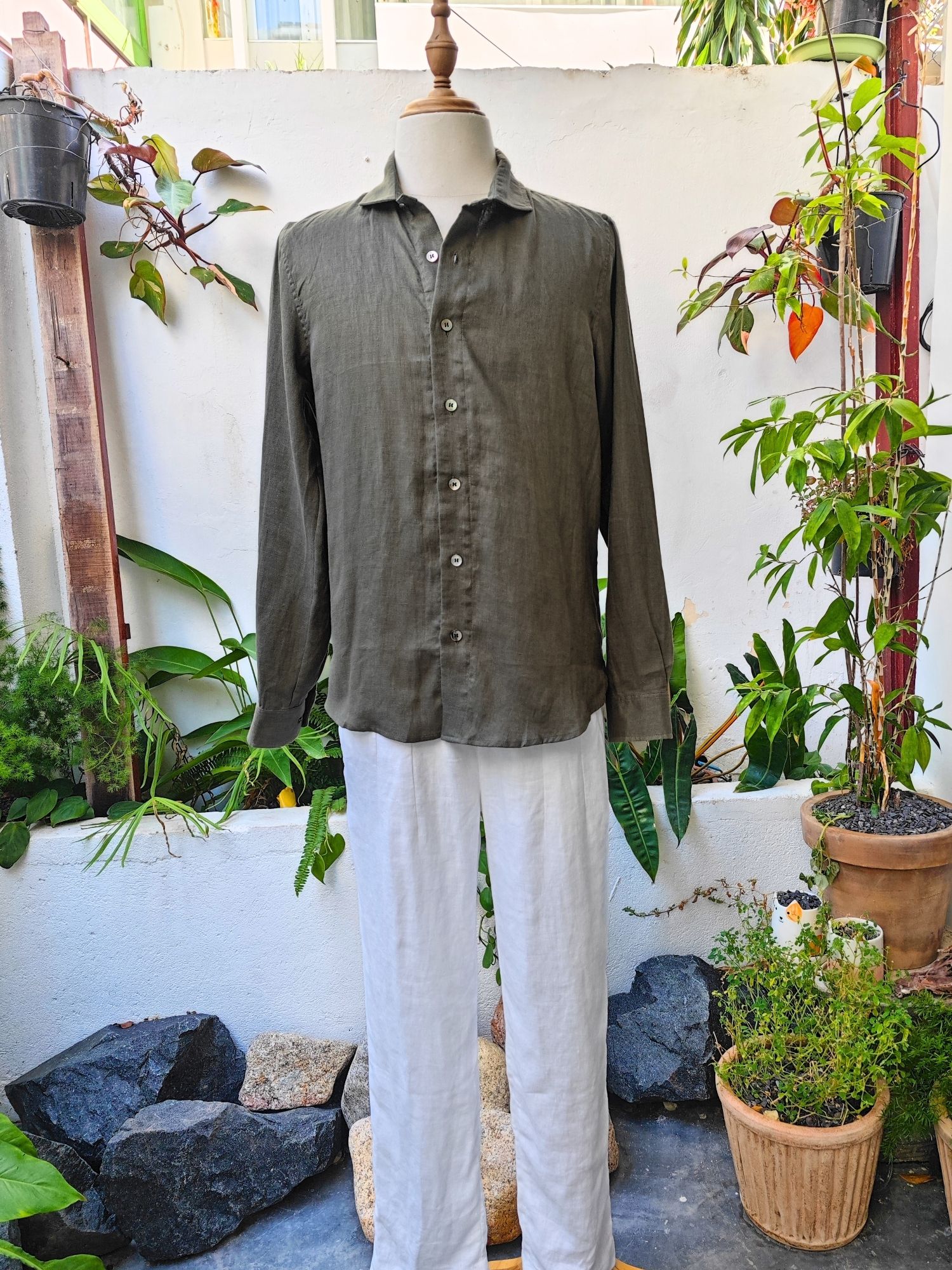 Sơ mi 100% linen tay dài cổ kiểu Ý