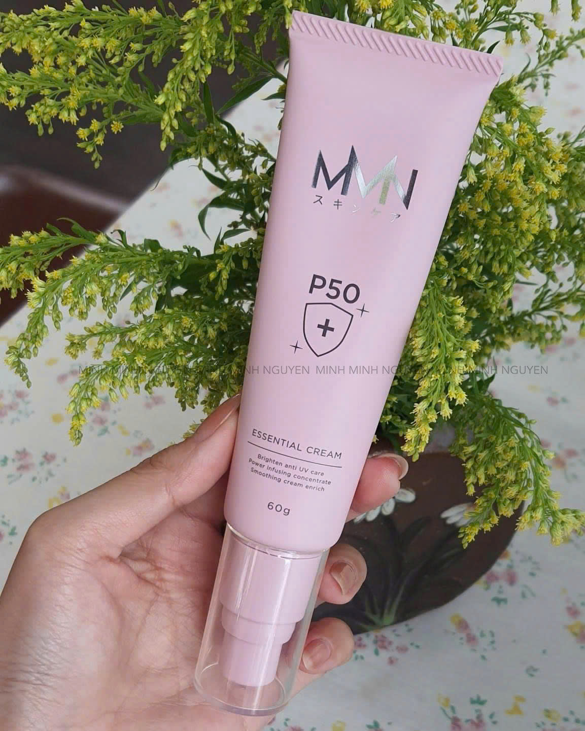 KEM CHỐNG NẮNG TẢO ĐỎ P50 ESSENTIAL MMN - FS_thumbnail_3