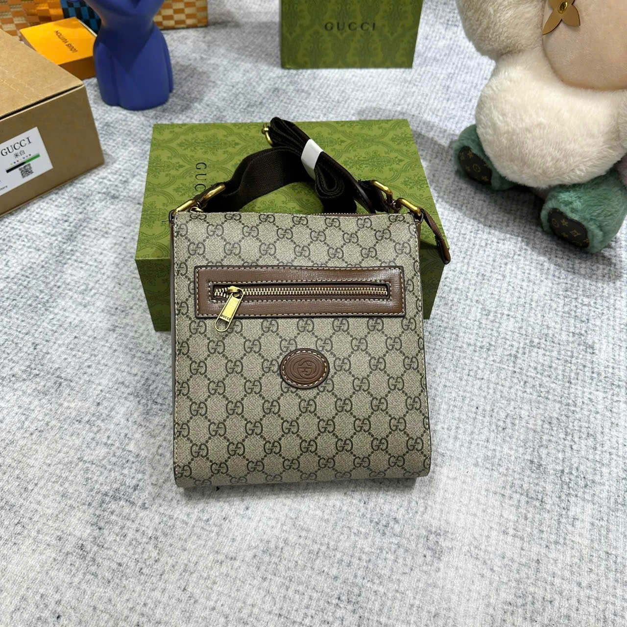 Túi Đeo Chéo Gucci GG Supreme Messenger Bag_thumbnail_6