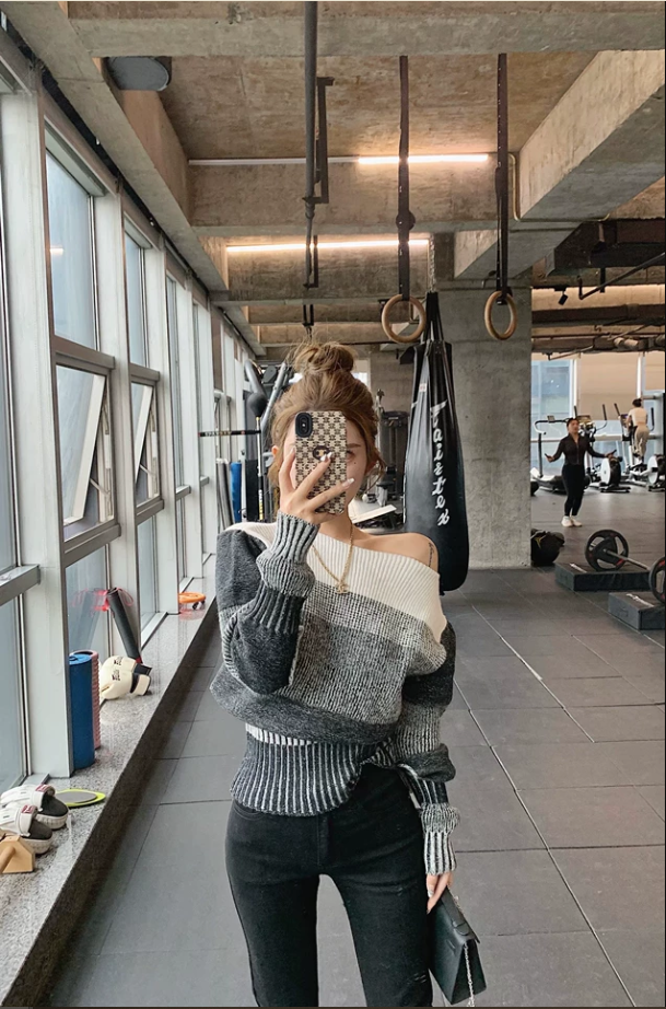 Áo len trễ vai kẻ sọc xám trắng – Phong cách thời thượng_thumbnail_4