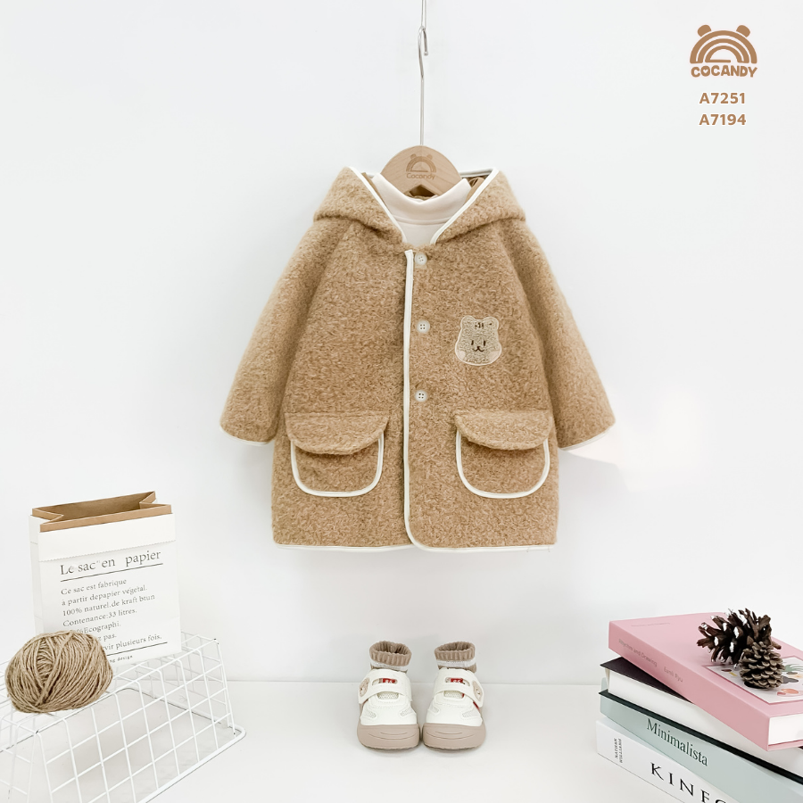 Áo khoác NÂU viền BE 2 túi có nắp_thumbnail_2