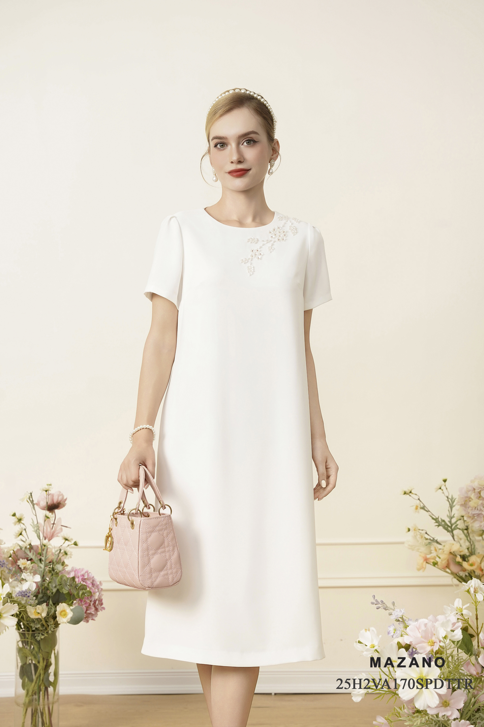 Váy Đầm suông Vải thô mỏng Đính trang trí thủ công Cổ tròn Tay ngắn Dài ngang bắp chân