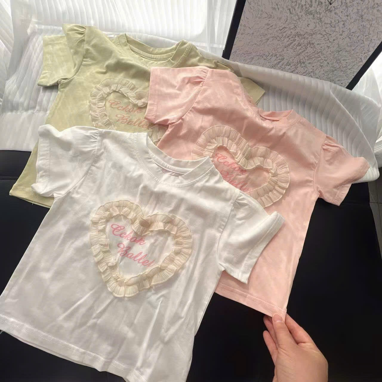 (A14) Áo thun mềm họa tiết trái tim bèo nổi siêu đáng yêu QCCC mẫu hè 2025_thumbnail_1