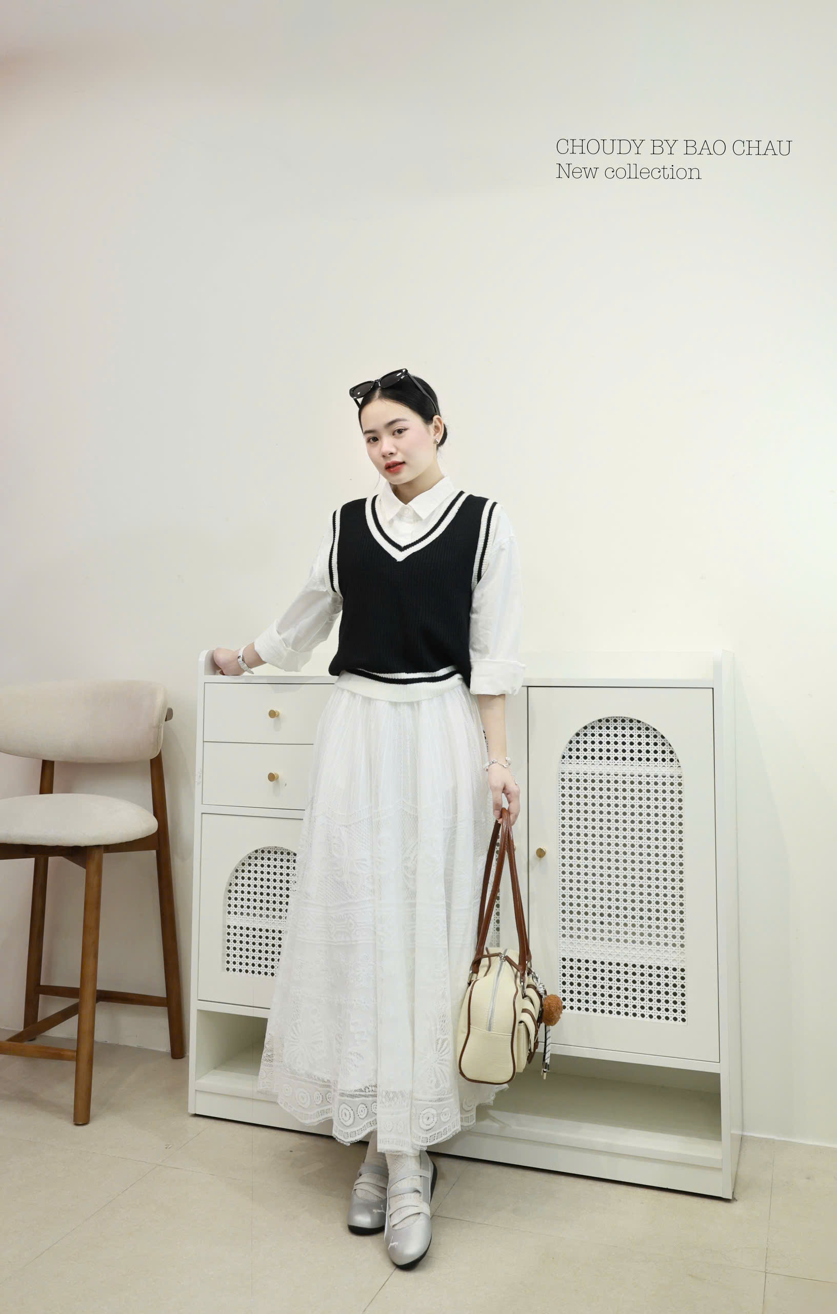 U303 CHÂN VÁY REN TRẮNG_thumbnail_7