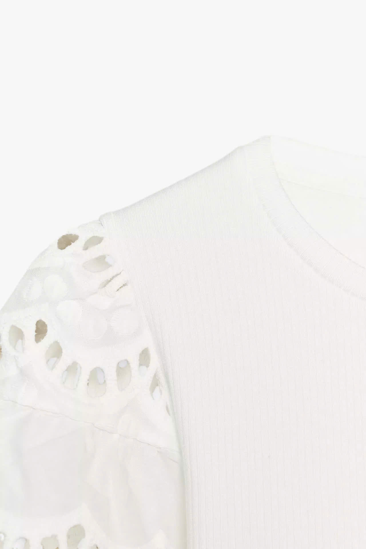 A423 ÁO KIỂU TRẮNG_thumbnail_9