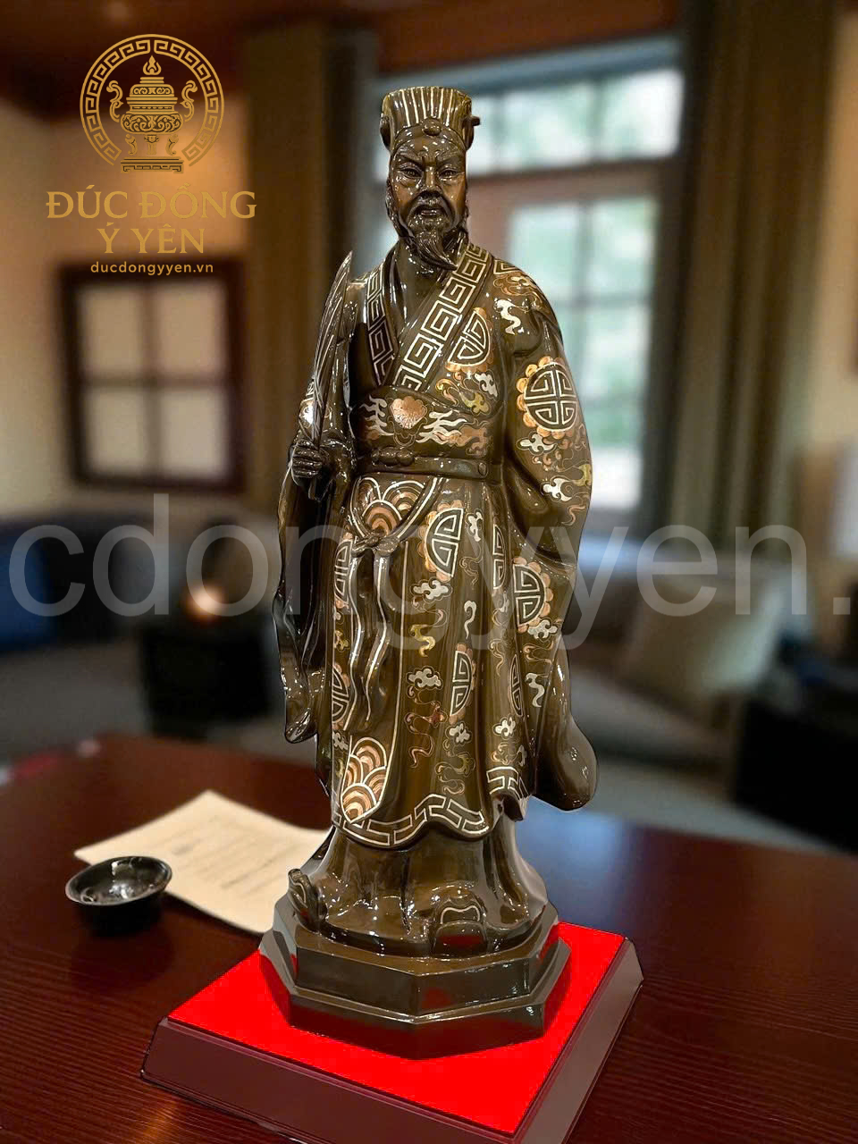 Tượng khổng minh đúc đồng đỏ khảm hoa văn _thumbnail_2