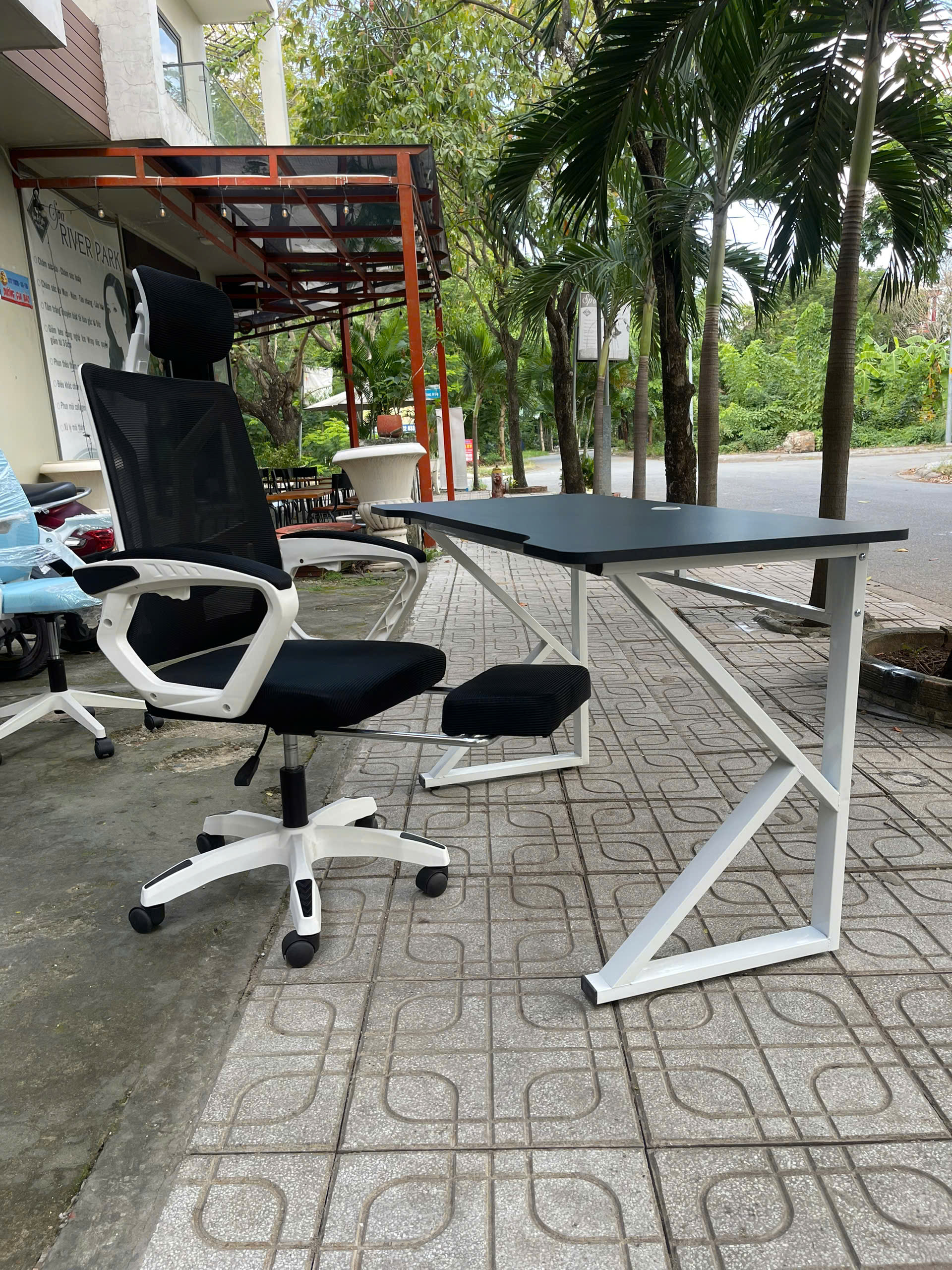 Ghế Xoay Văn Phòng CTH LX06 – Thiết Kế Thông Minh, Hỗ Trợ Cột Sống, Thoải Mái Suốt Ngày Làm Việc_thumbnail_2