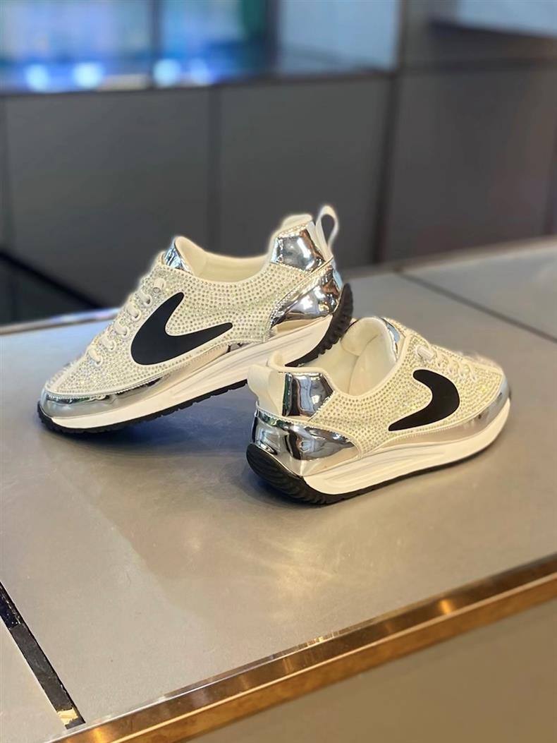 GA331 - Giày nam cổ thấp thoáng khí đế bệt phong cách thời trang Douyin 2025_thumbnail_1