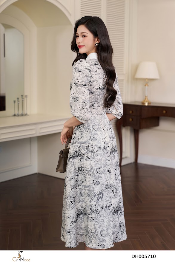 Đầm xòe hoa 3D cổ sen tay lỡ đính hoa eo