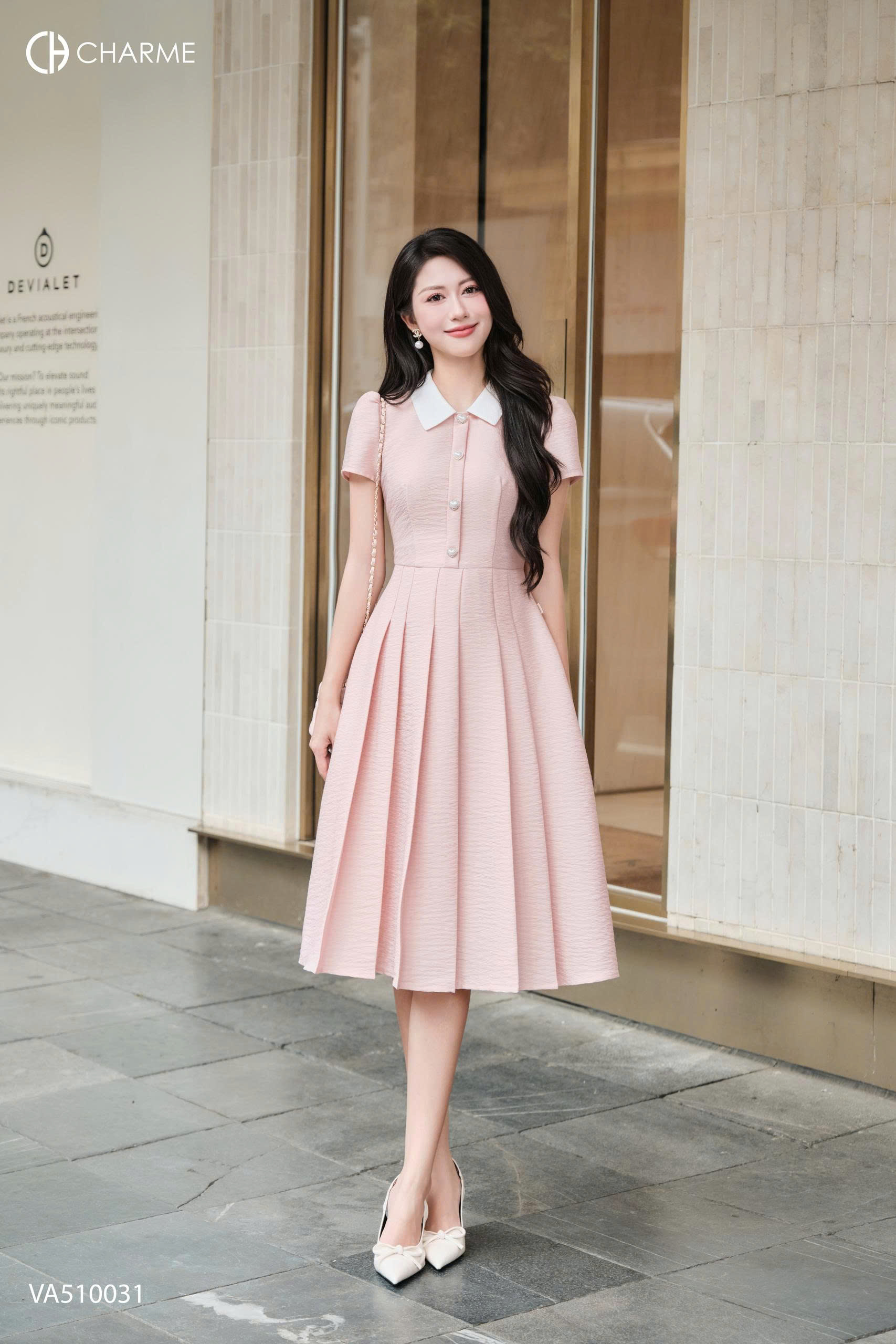 Váy cổ đức tùng ly