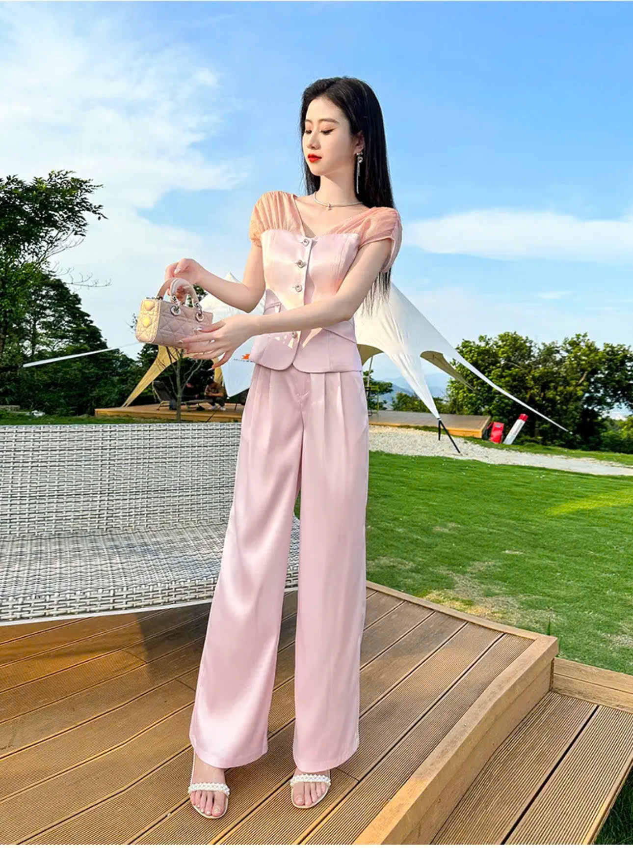 Set bộ đồ áo cổ V phối tay cổ điển