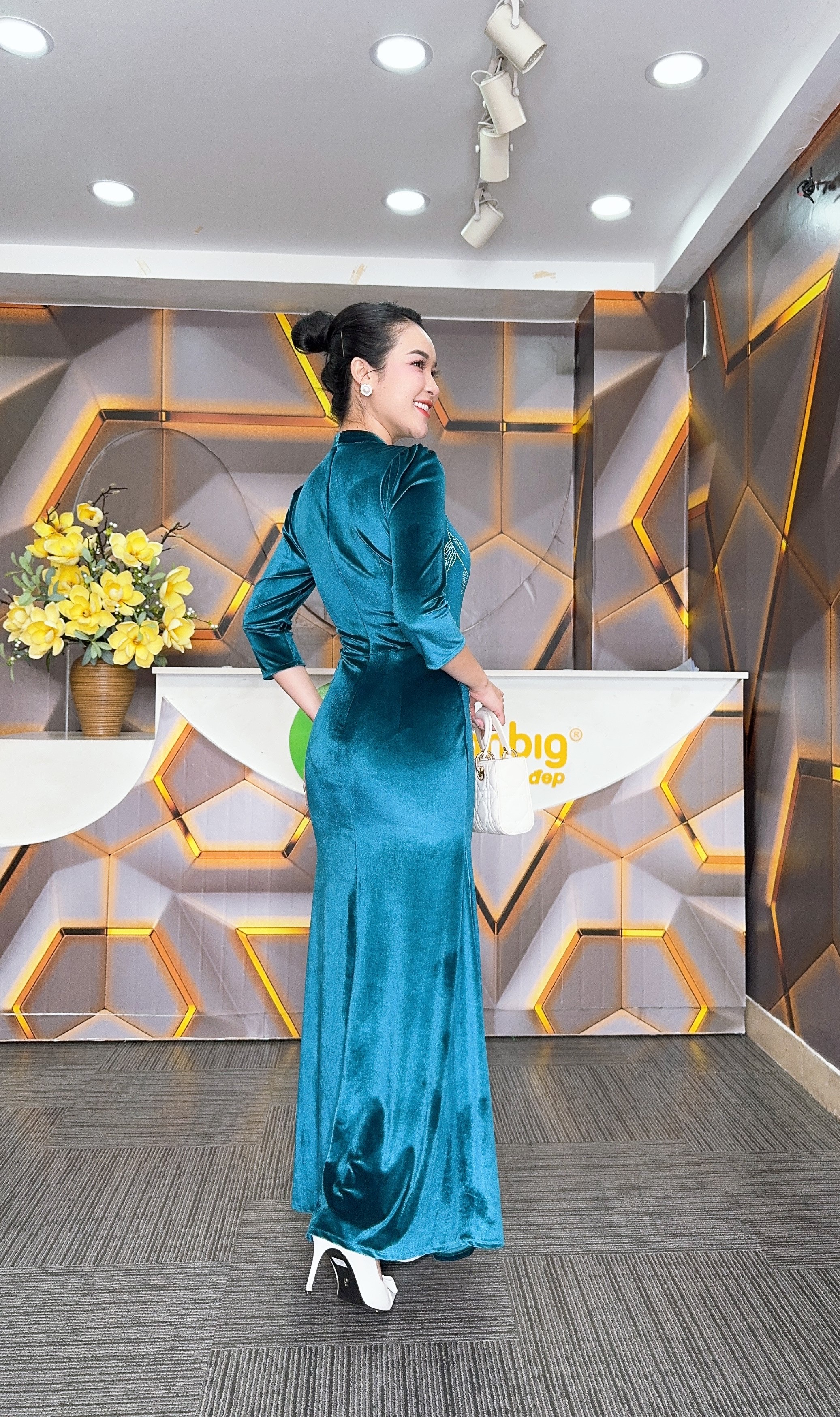 Đầm nhung - Y1784 - Thương hiệu Zonbig_thumbnail_3