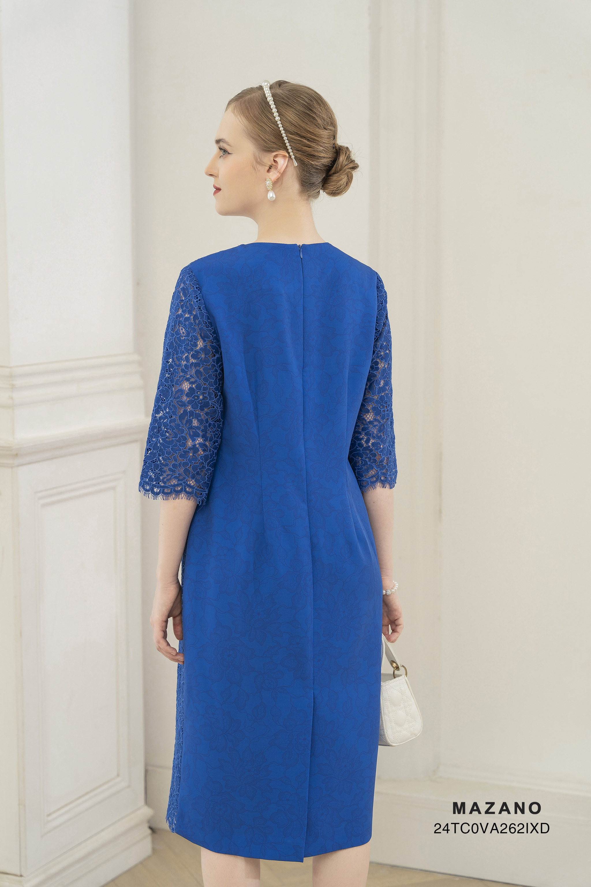 Váy Đầm suông Phối chất liệu Đính trang trí cườm trên cổ Cổ tròn Tay lỡ Dài qua gối_thumbnail_5