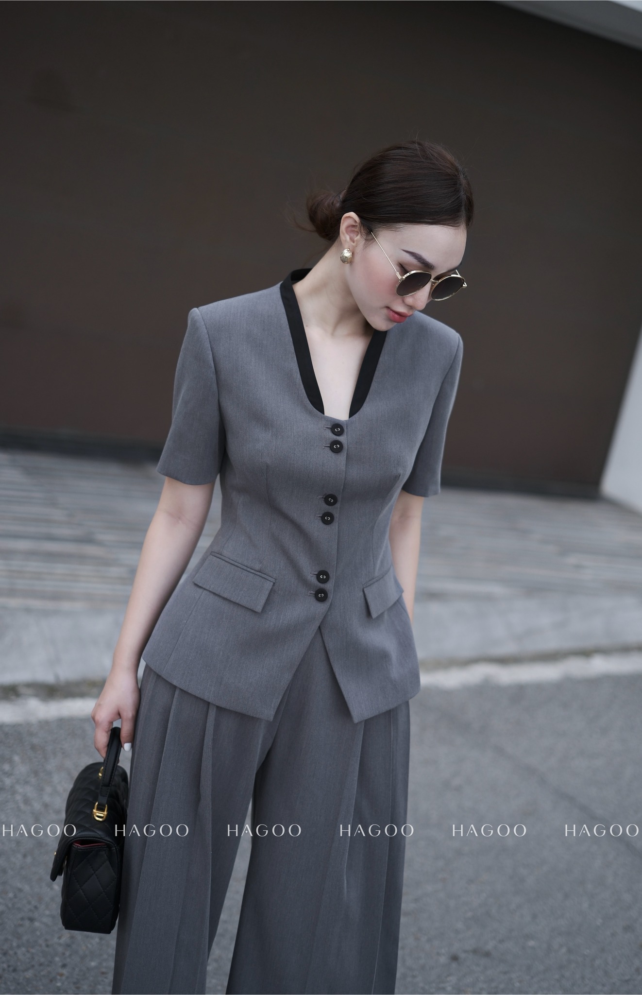 Set ký giả quần ống rộng phối cổ đen HAGOO_thumbnail_3