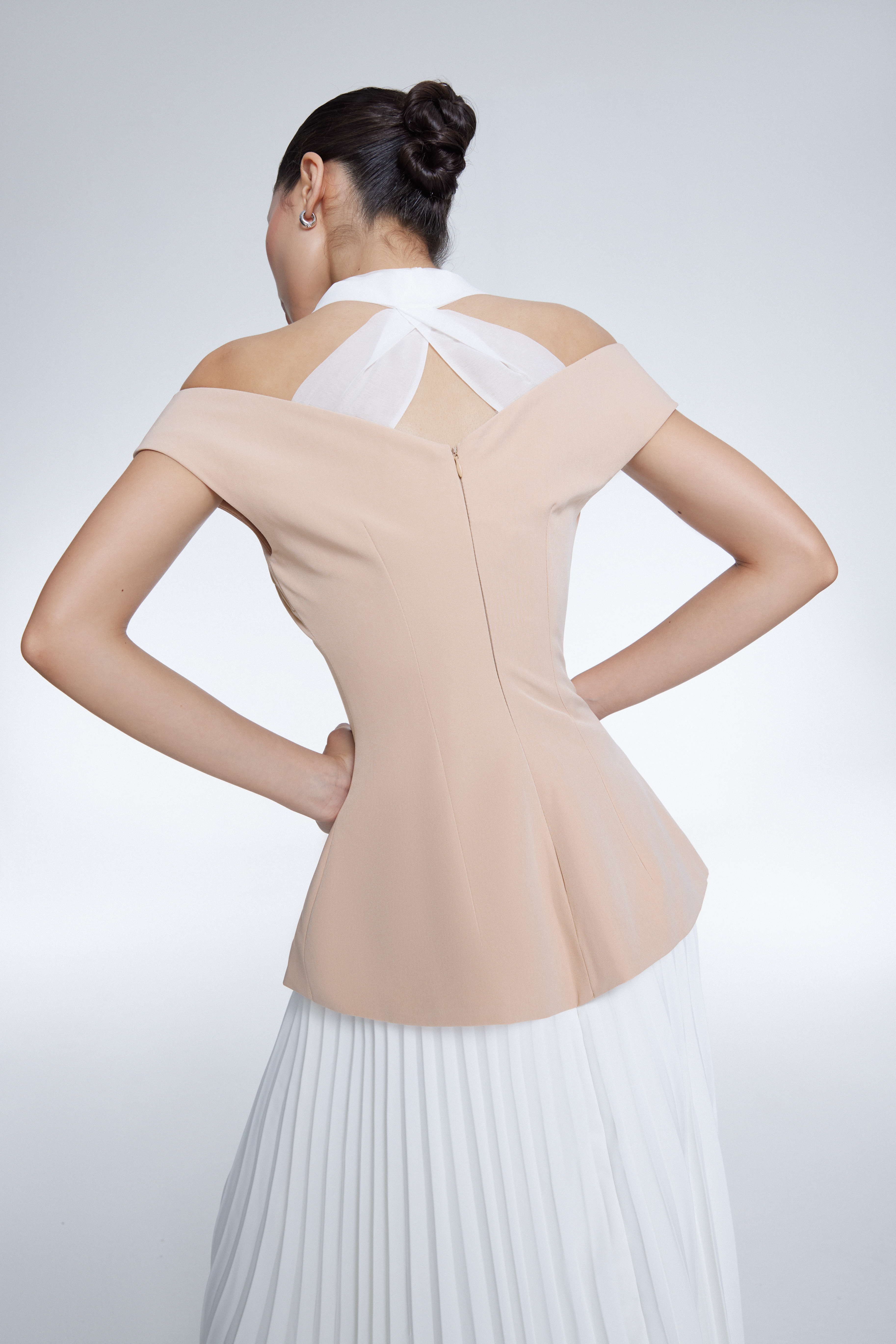 CLOVER Top_thumbnail_16