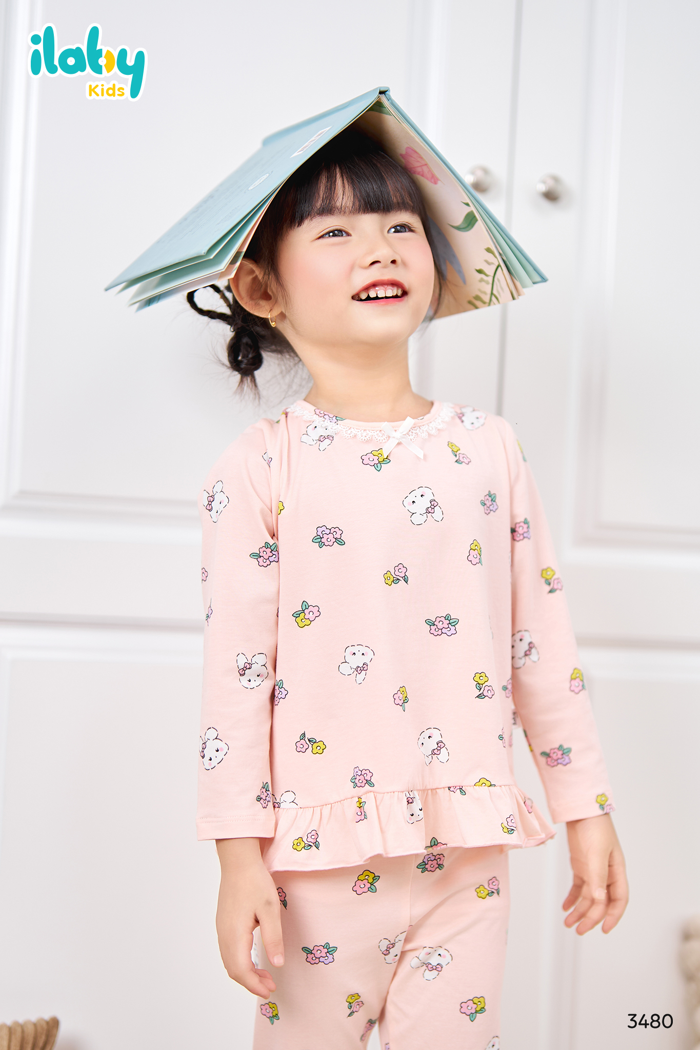 Bộ thun dài tay họa tiết phối ren cổ