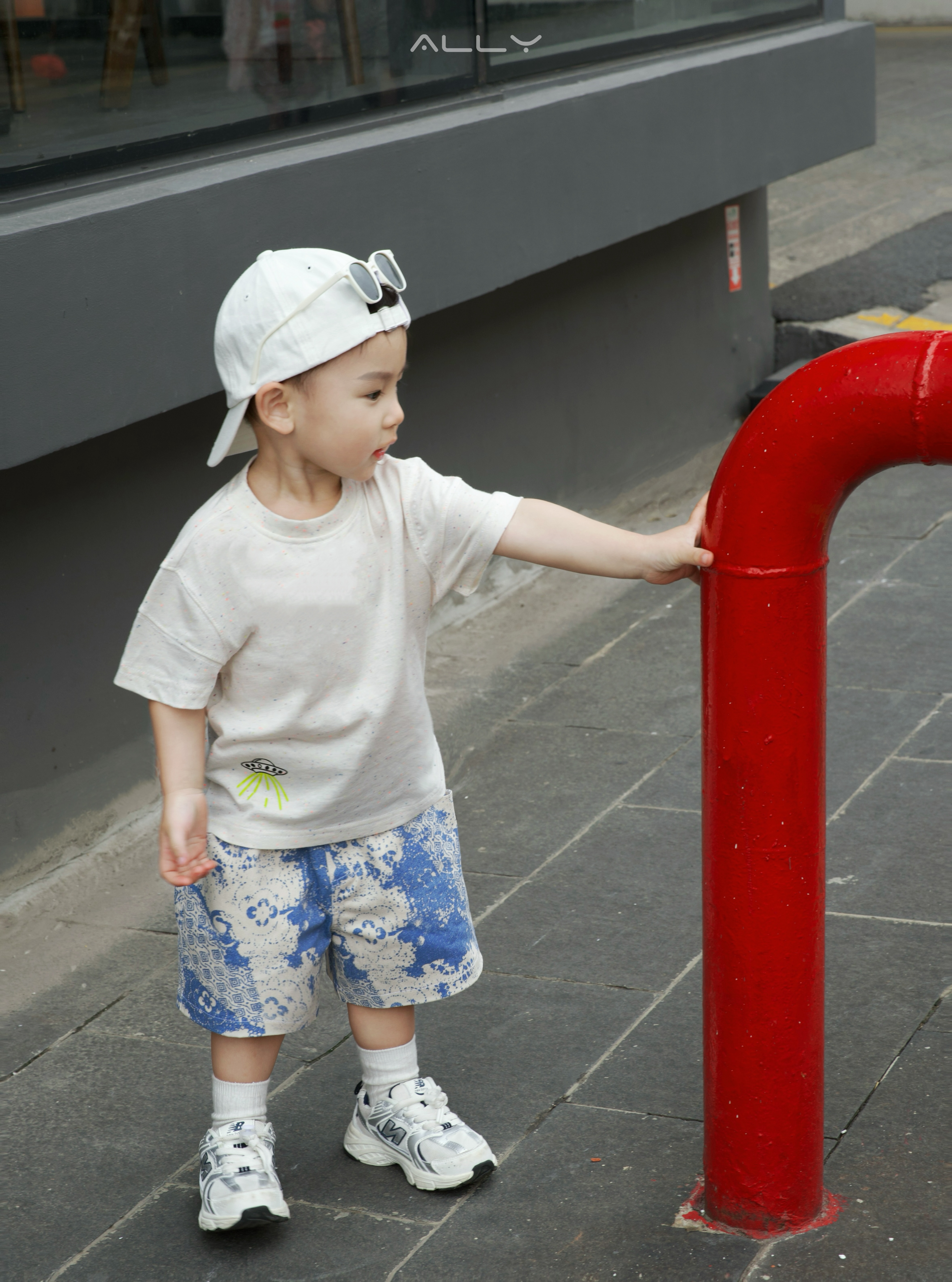 Áo thun Ally cotton vũ trụ cho bé_thumbnail_2