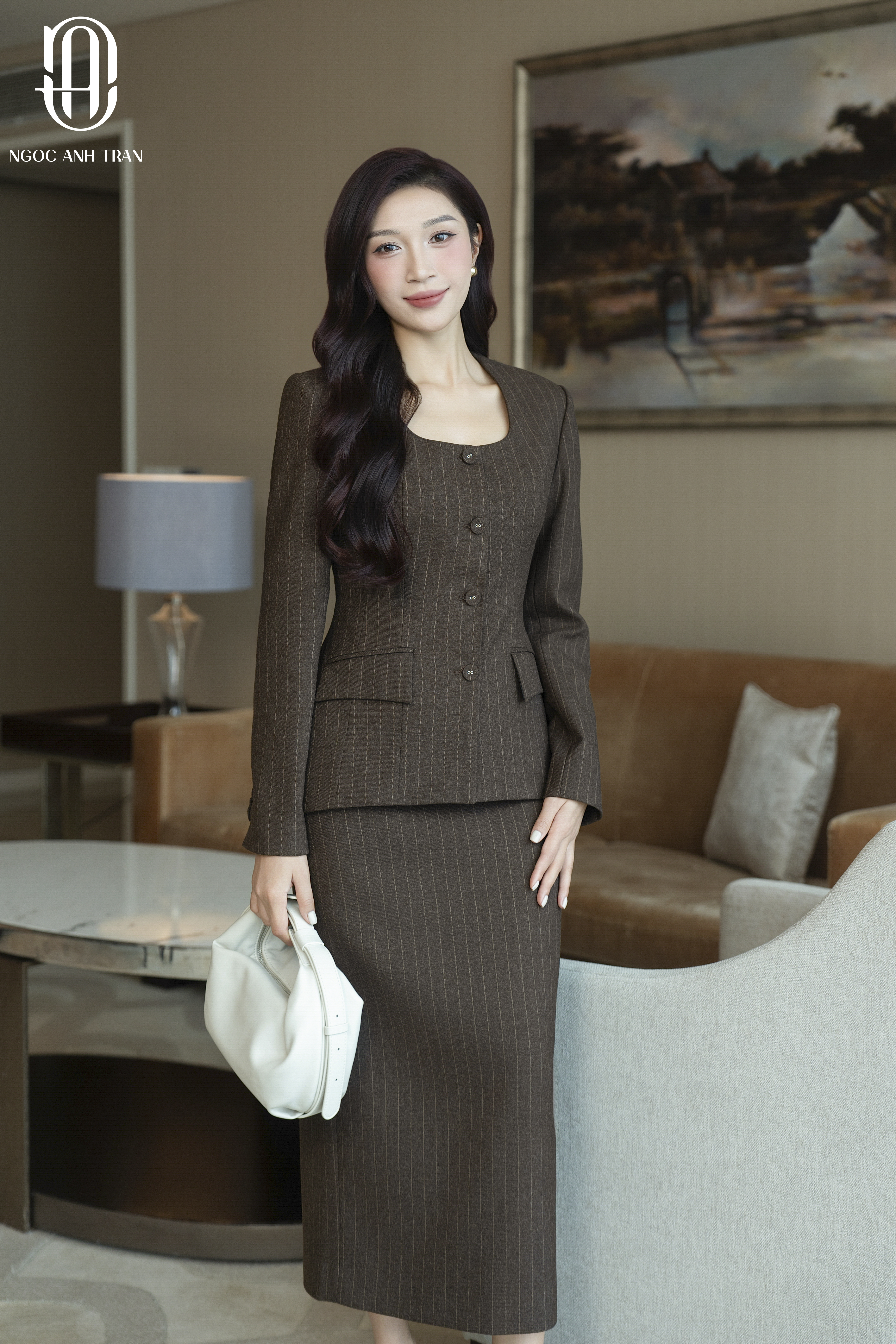 A251 - Set áo dạ dài tay cổ U phối chân váy kẻ nâu