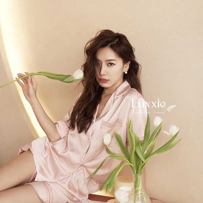 N109C Pijama lụa ngấn ren cộc đùi