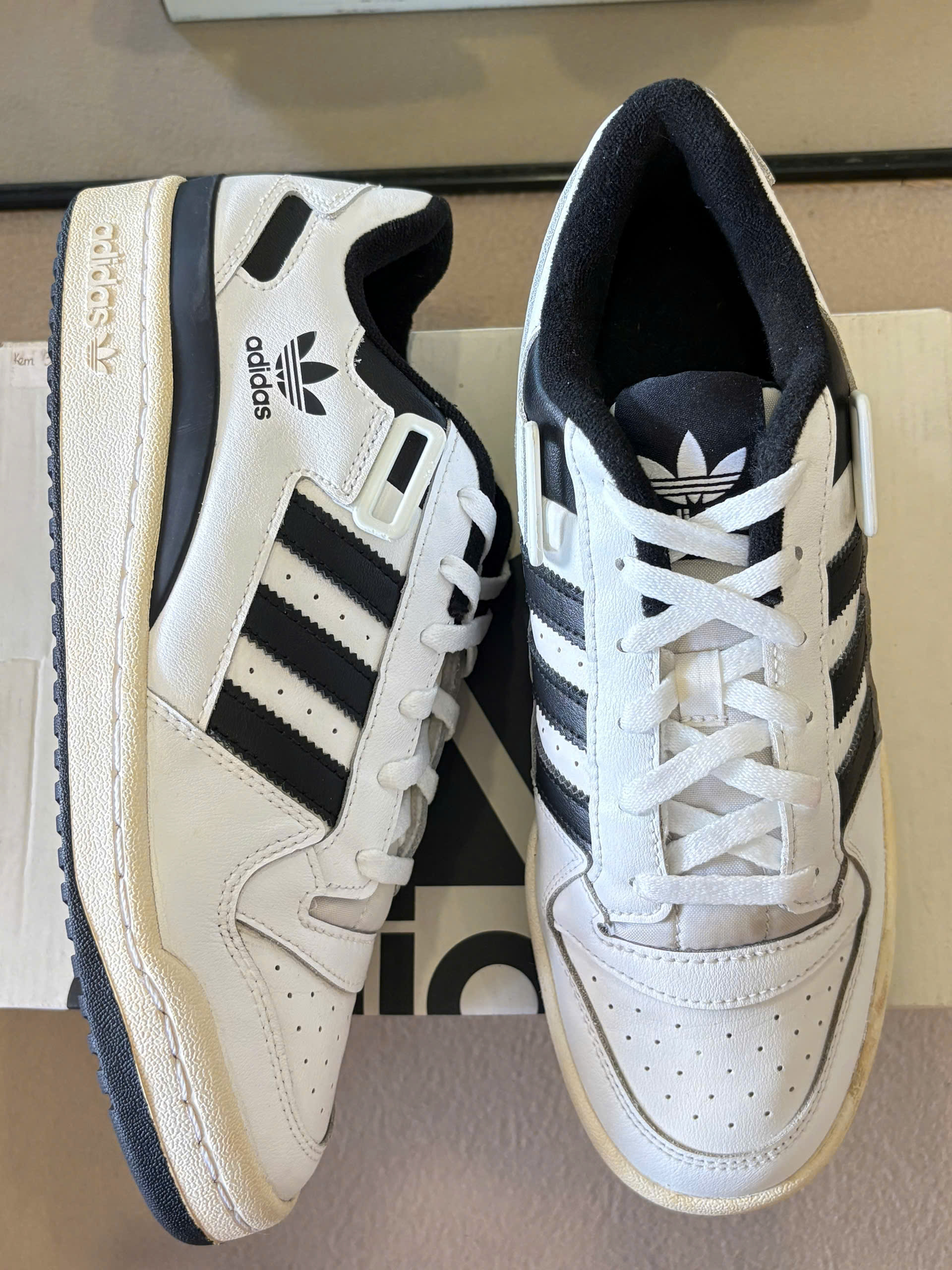 Adidas Originals Forum Low "Black White" FY7757