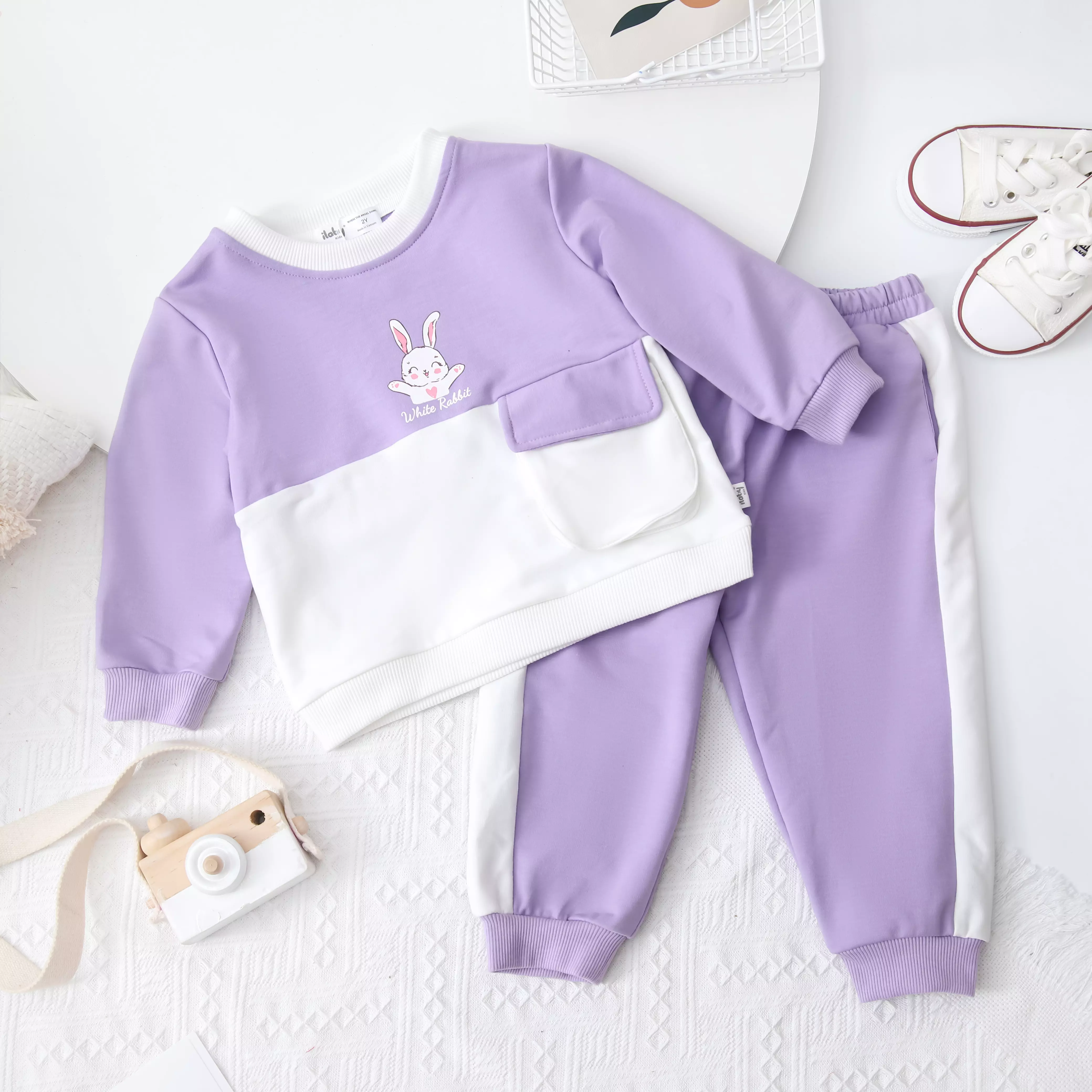 Bộ nỉ bé gái phối túi_thumbnail_4