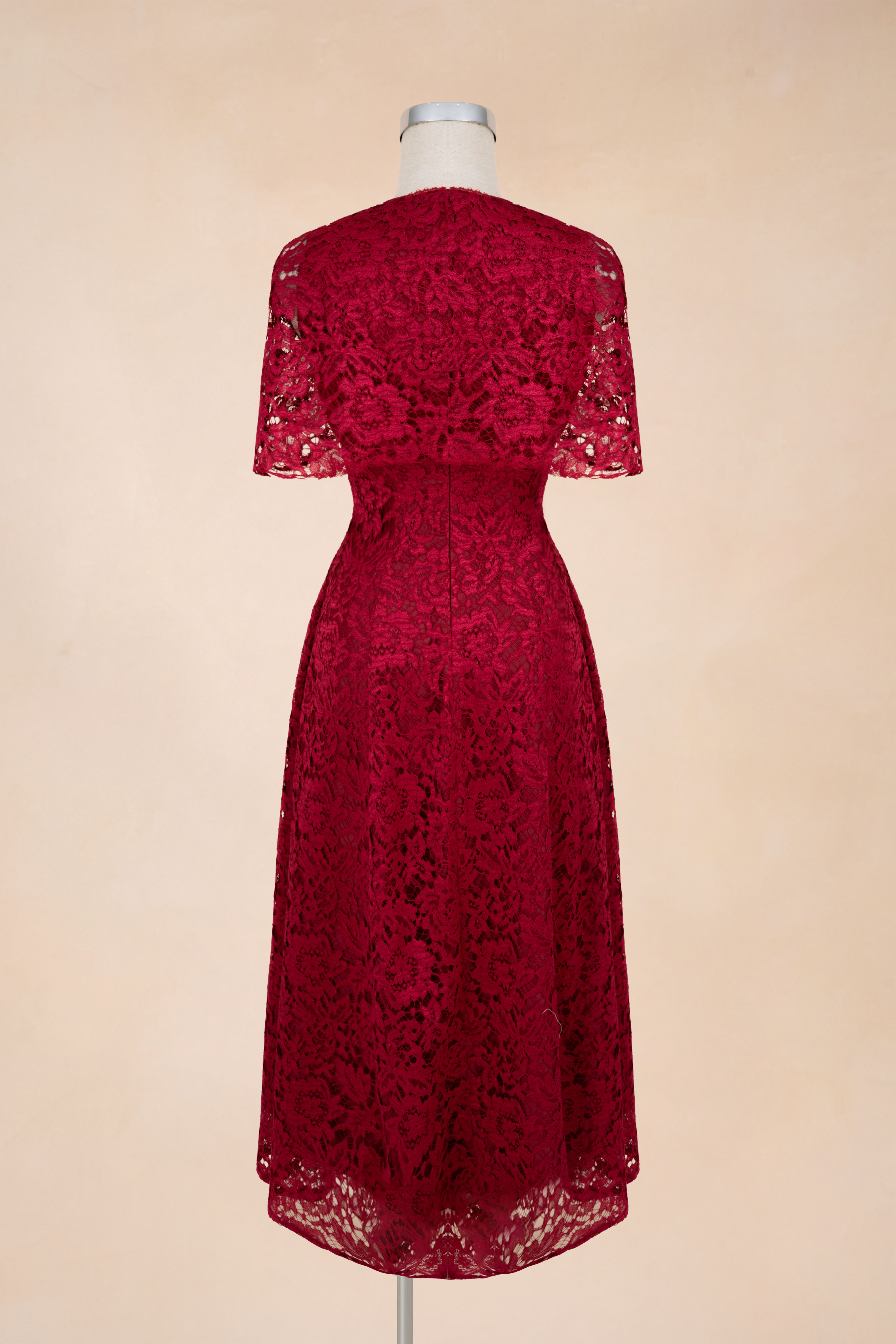 Đầm Xoè Ren Hoa Trùm Vai_thumbnail_13