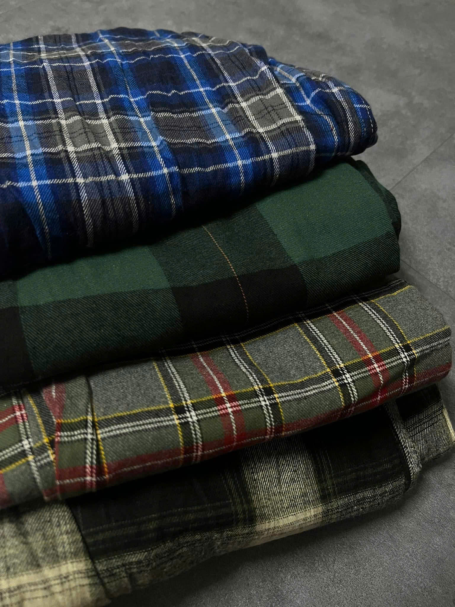 HQ305 Set 2 quần dài caro nam ( NGẪU NHIÊN )