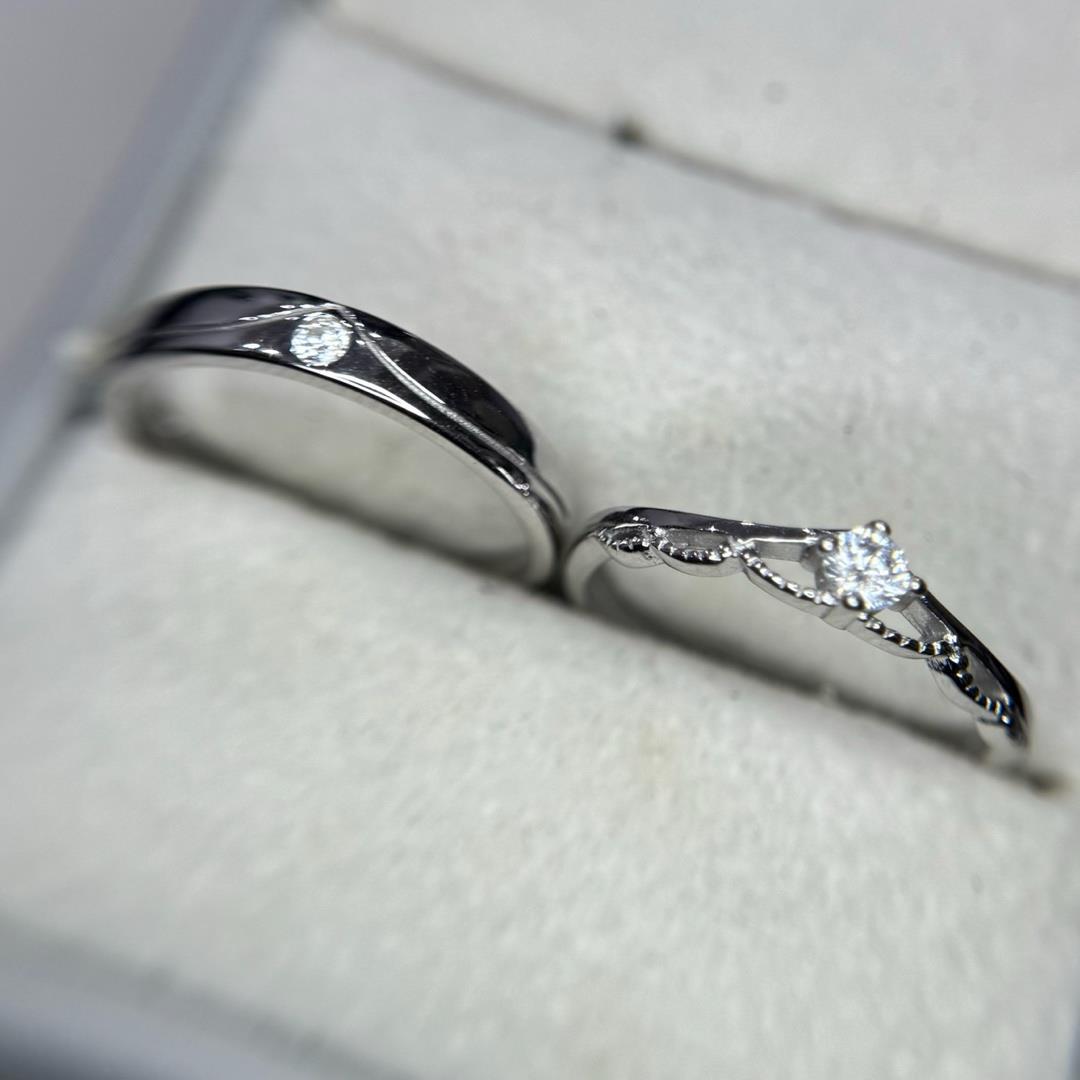 nhẫn cặp bạc si bạch kim vương miện hoàng gia và kim cương nhỏ trơn vì em là công chúa đời anh freesize