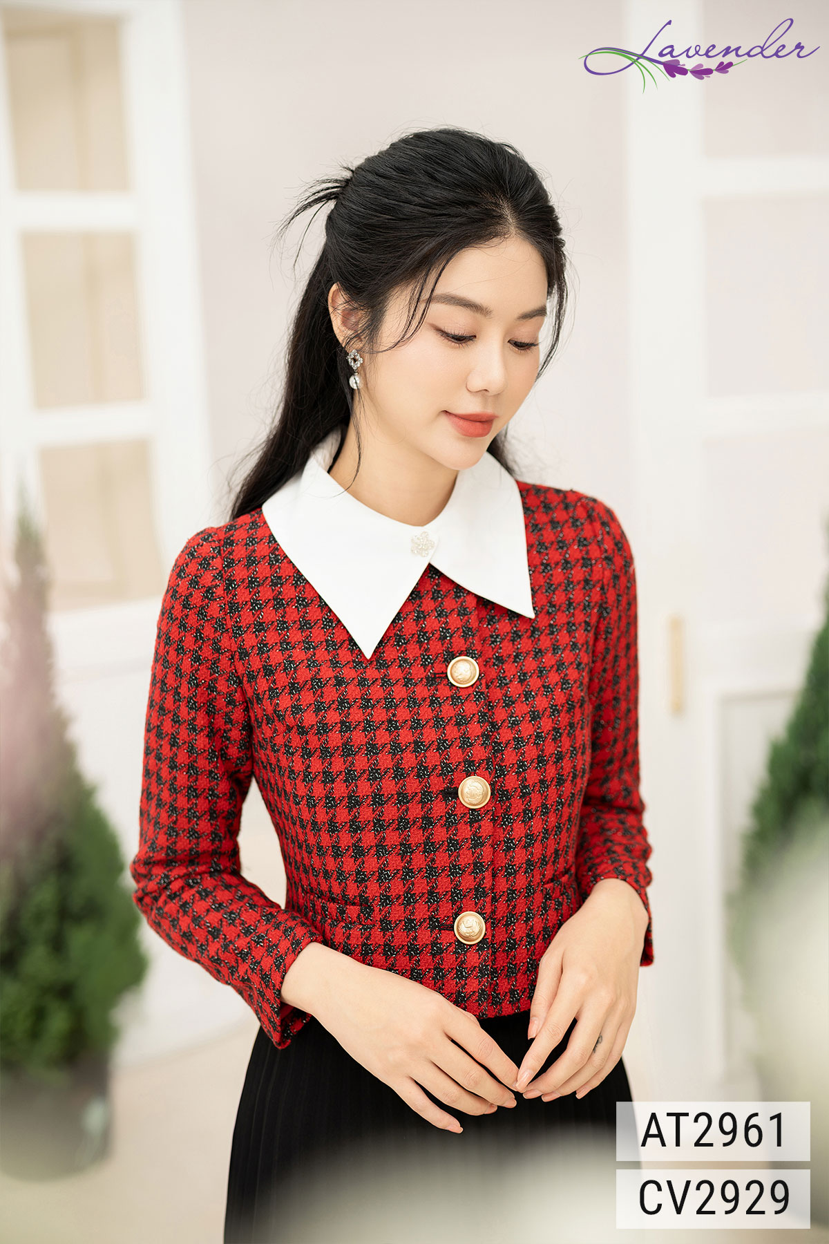 Áo dạ tweed kẻ đỏ phối cổ tay dài AT2961