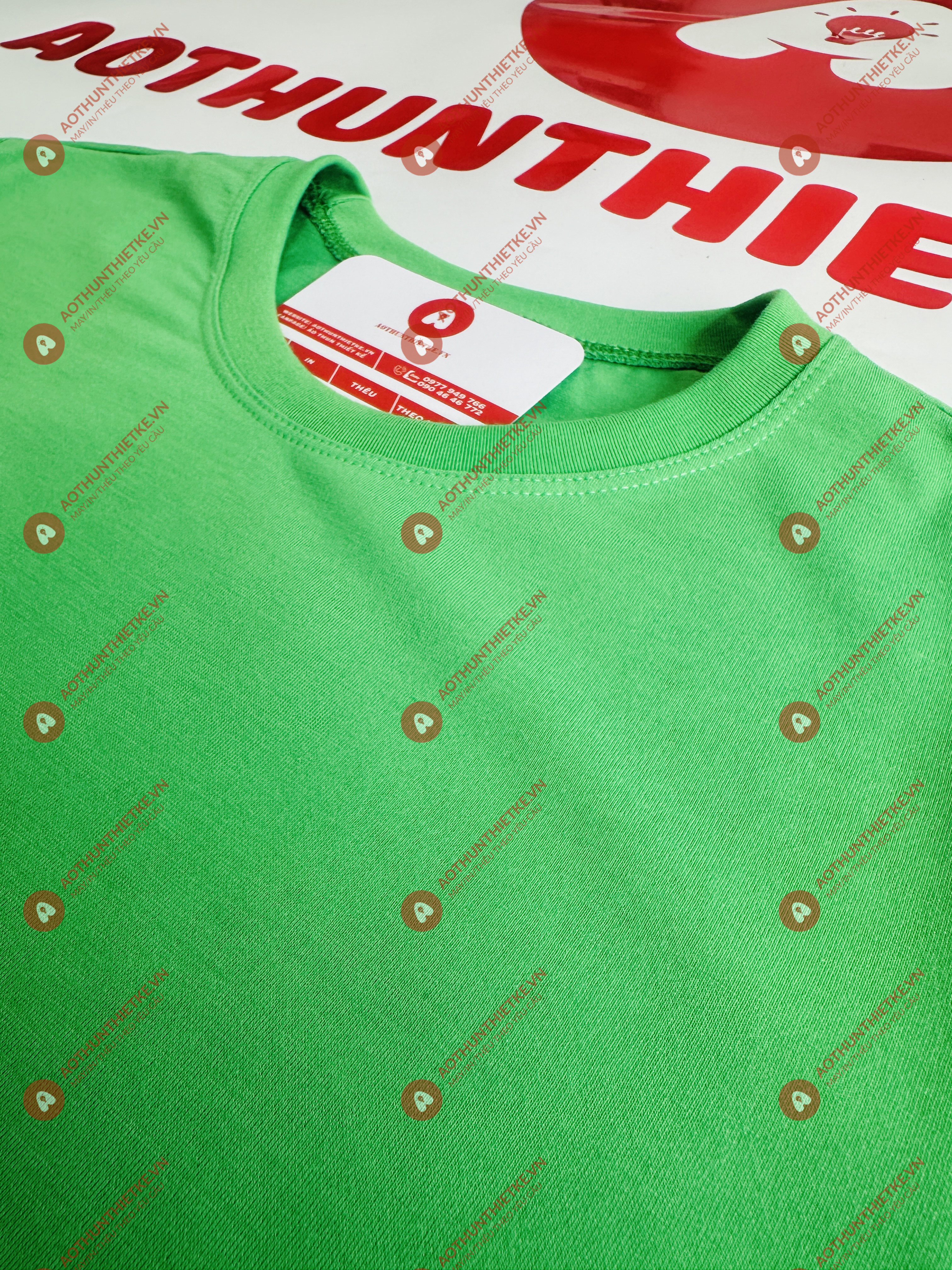 Áo Đồng Phục Cổ Tròn Xanh Két