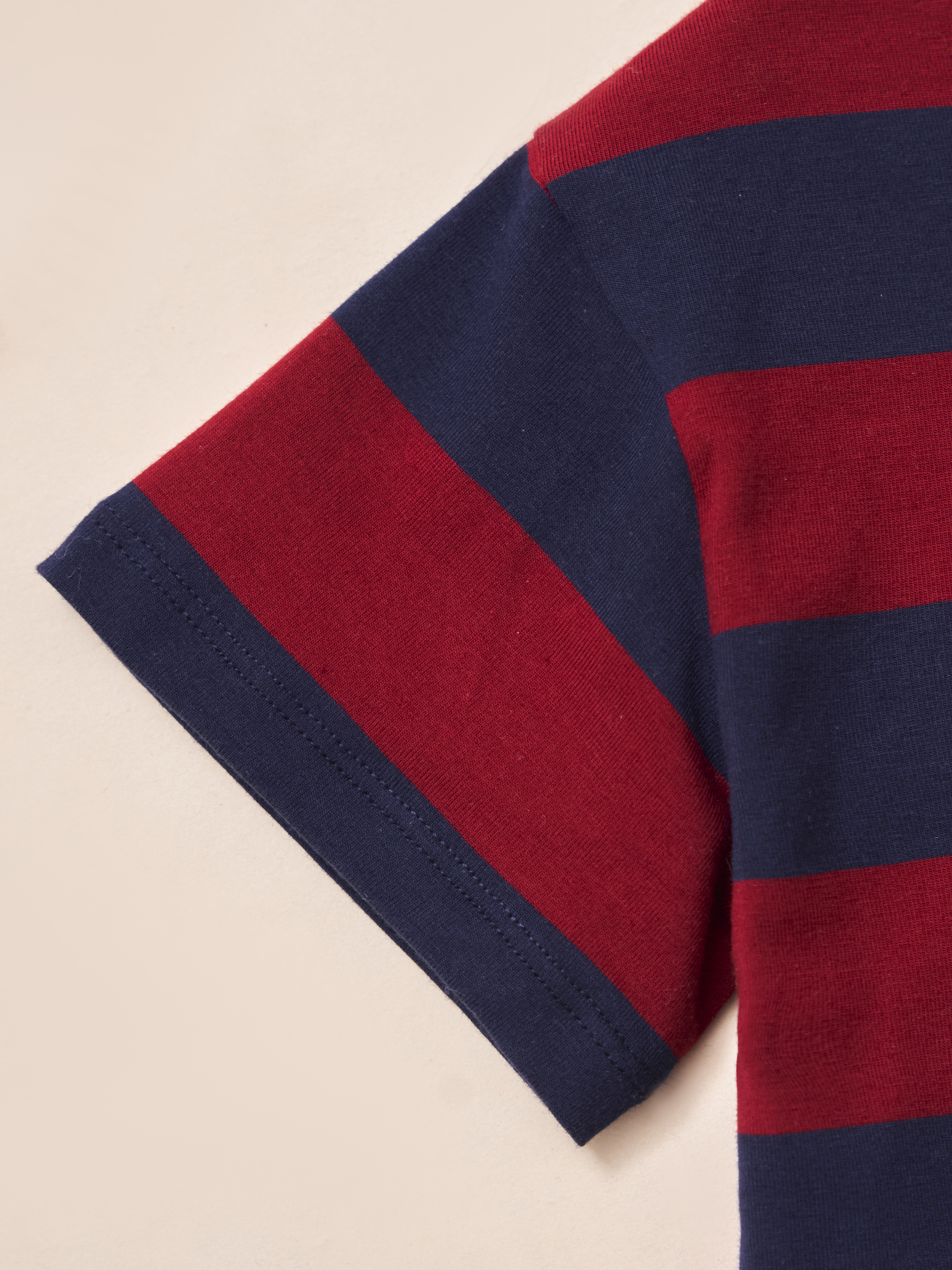 Áo thun kẻ in hình thân trước_thumbnail_3