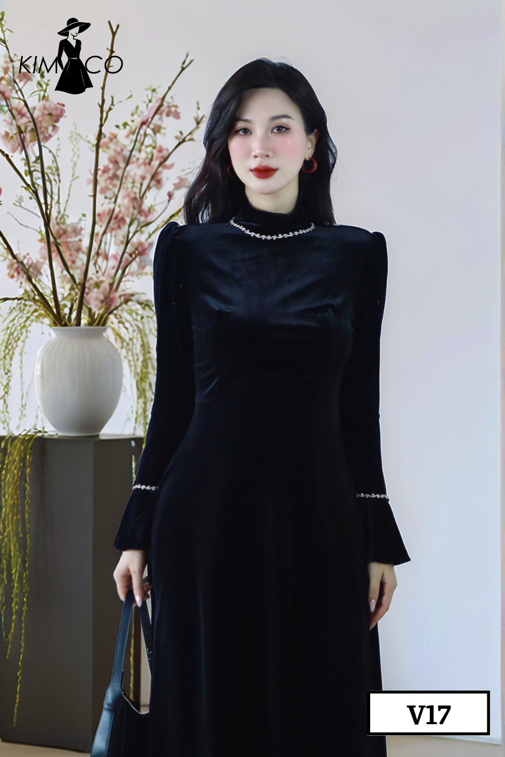 Đầm Nhung Trendy - V17