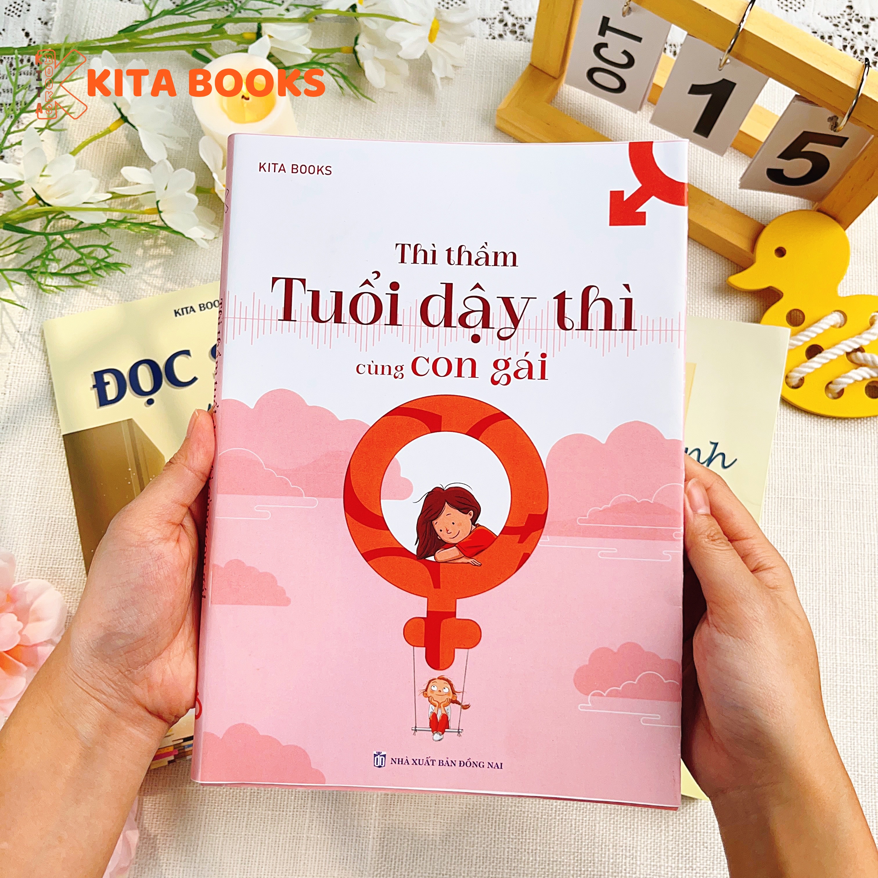 Review Cuốn Sách Thì Thầm Tuổi Dậy Thì Cùng Con Gái