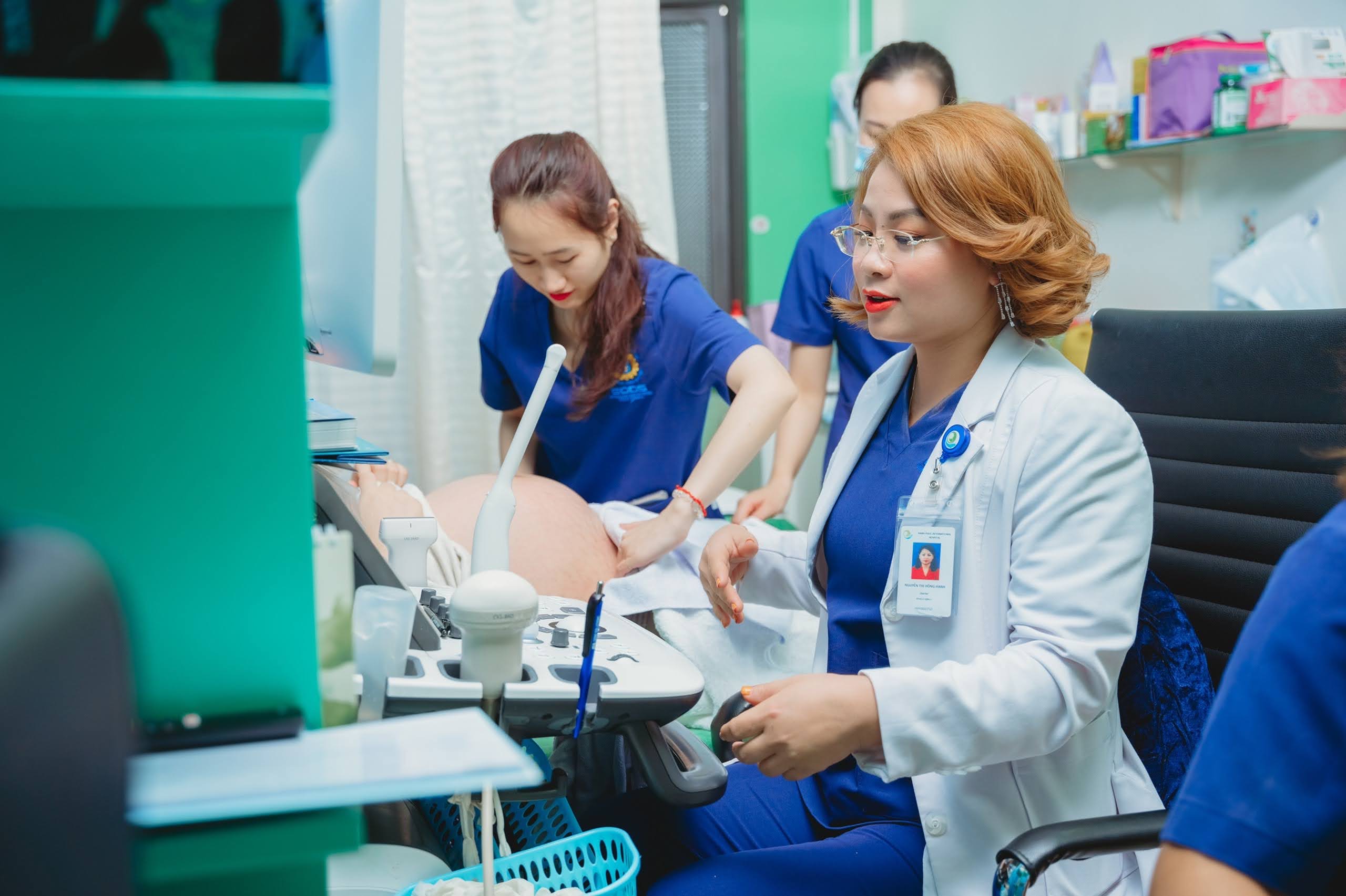 Hành trình kì diệu từ Bác sĩ sản đến chủ hệ thống phòng khám sản phụ khoa Sài Gòn Đà Lạt hiện đại