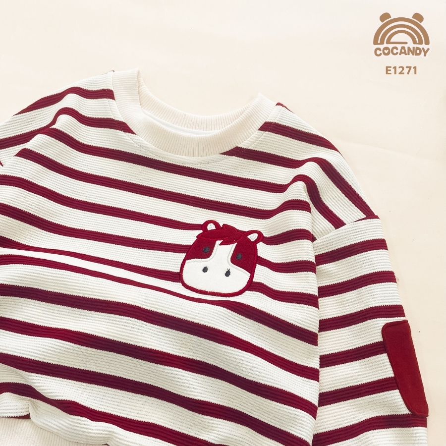 Áo dài ĐỎ kẻ BE phối hình ngựa_thumbnail_3