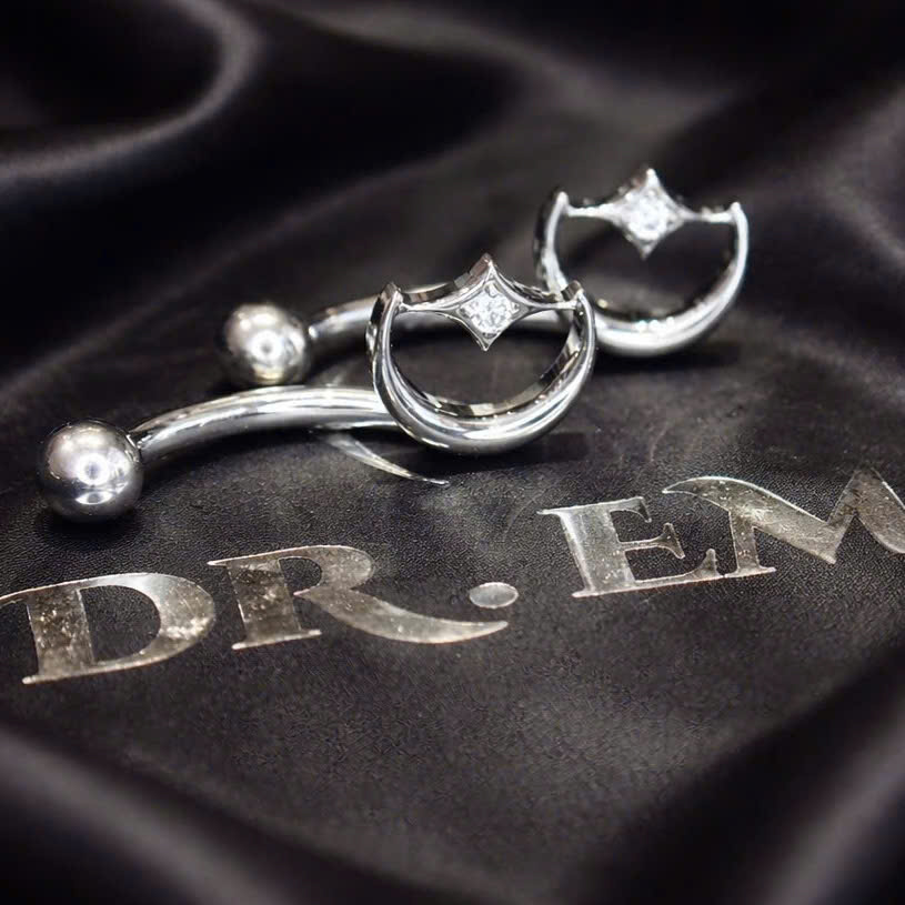 Banana titan trăng sao