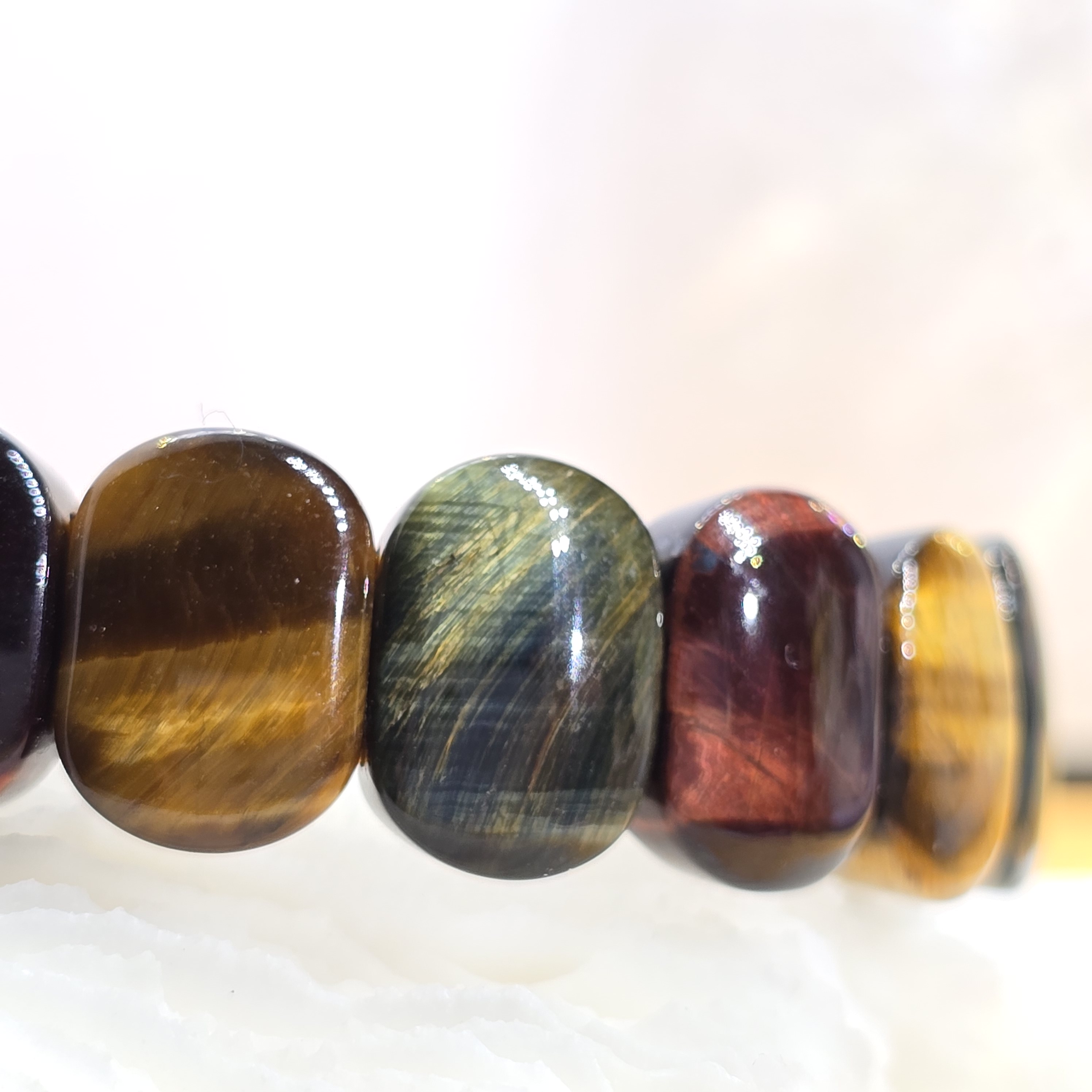 Vòng Bản Mềm Đá Mắt Hổ Đa Sắc (Đỏ Vàng Xanh) Tiger Eye