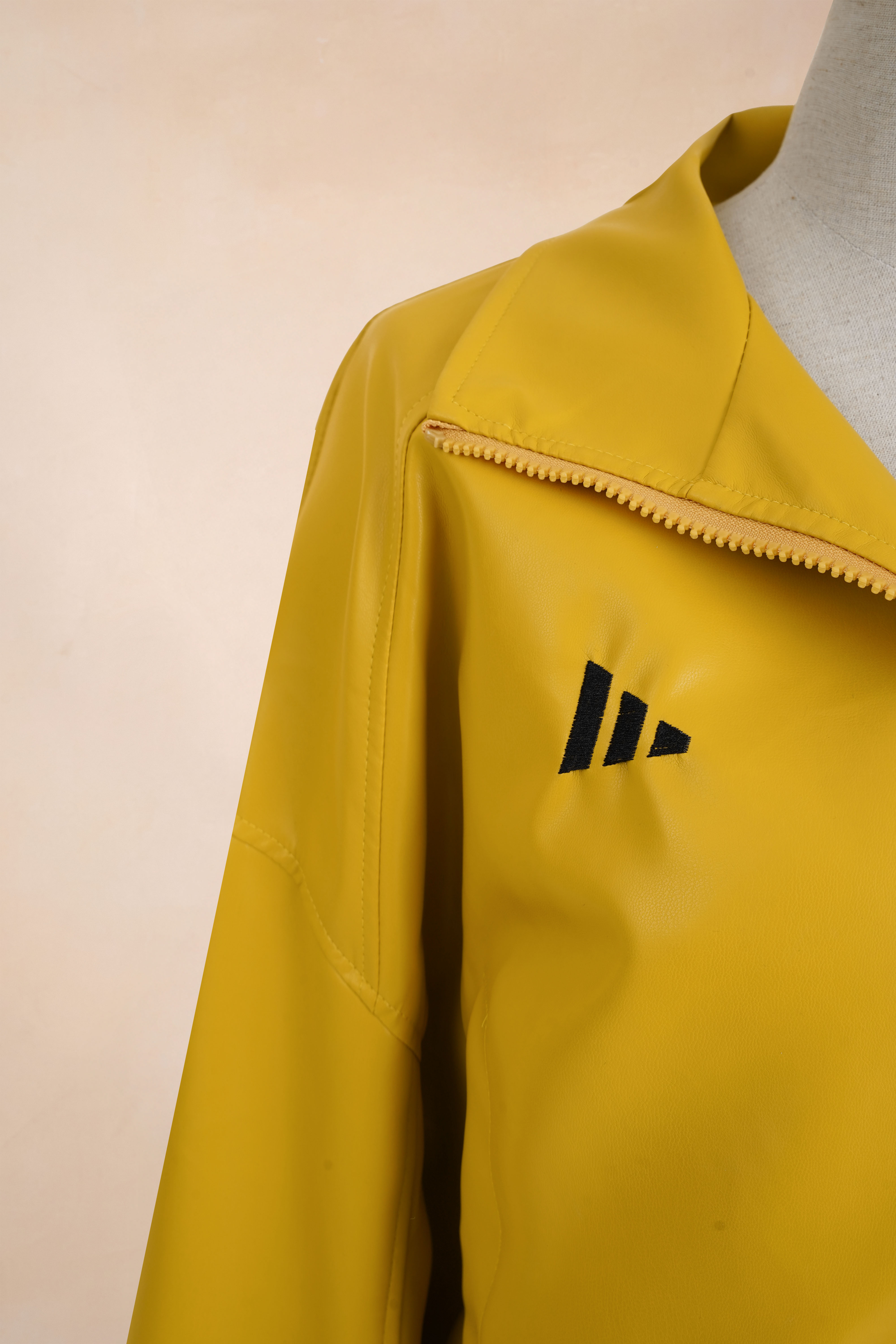 Áo Khoác Ngắn 71701_thumbnail_3