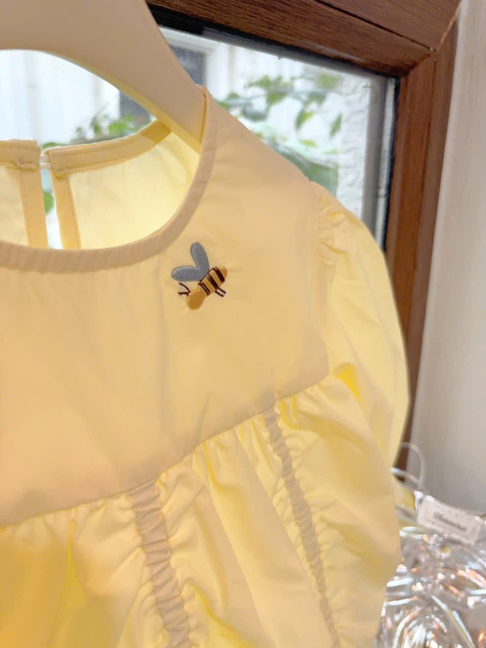 (H148) Áo thô vàng mỡ tay bo chun hãng Seven_thumbnail_3