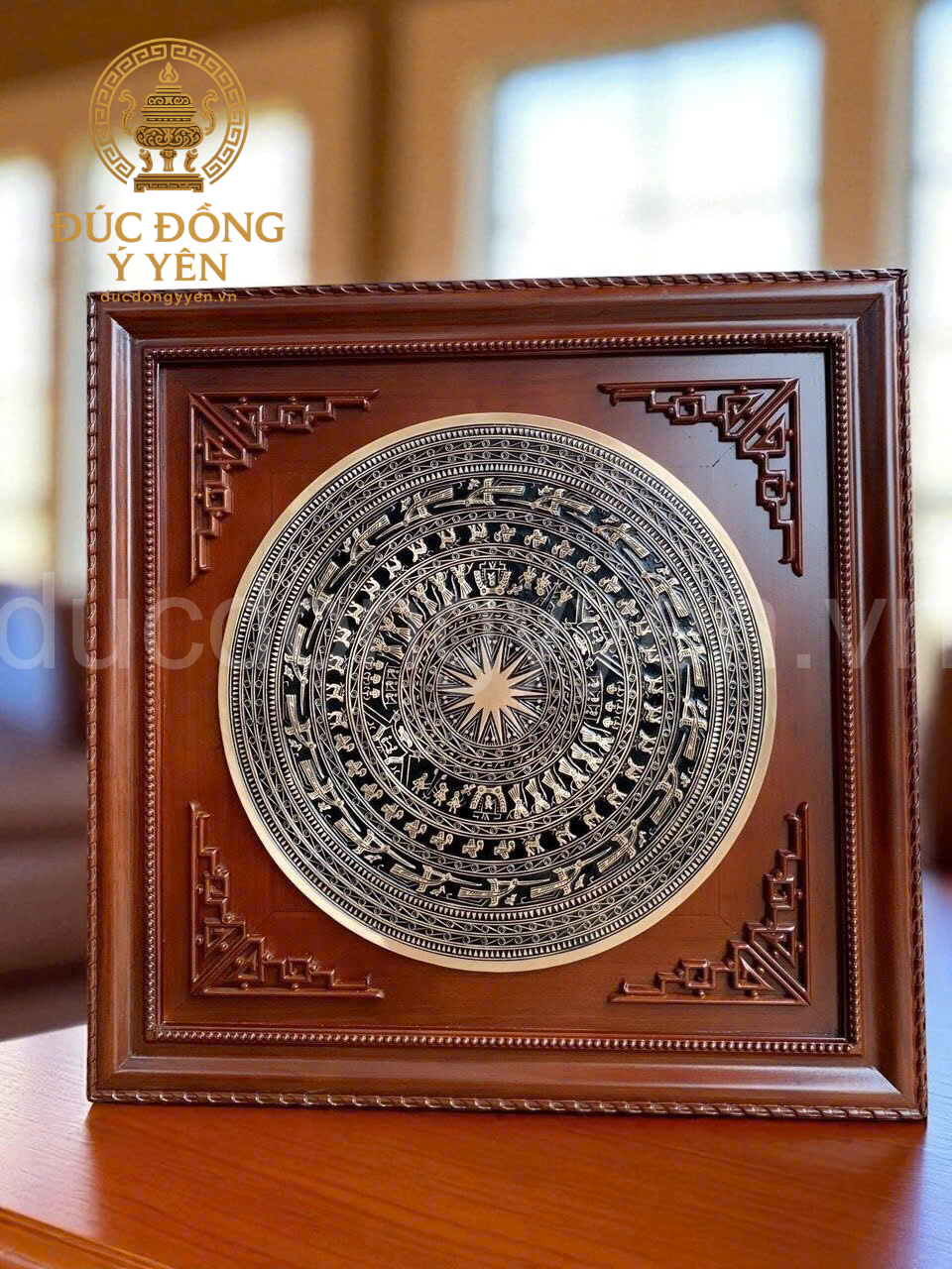 Mặt trống đồng đúc đồng đỏ khung gỗ gụ_thumbnail_1