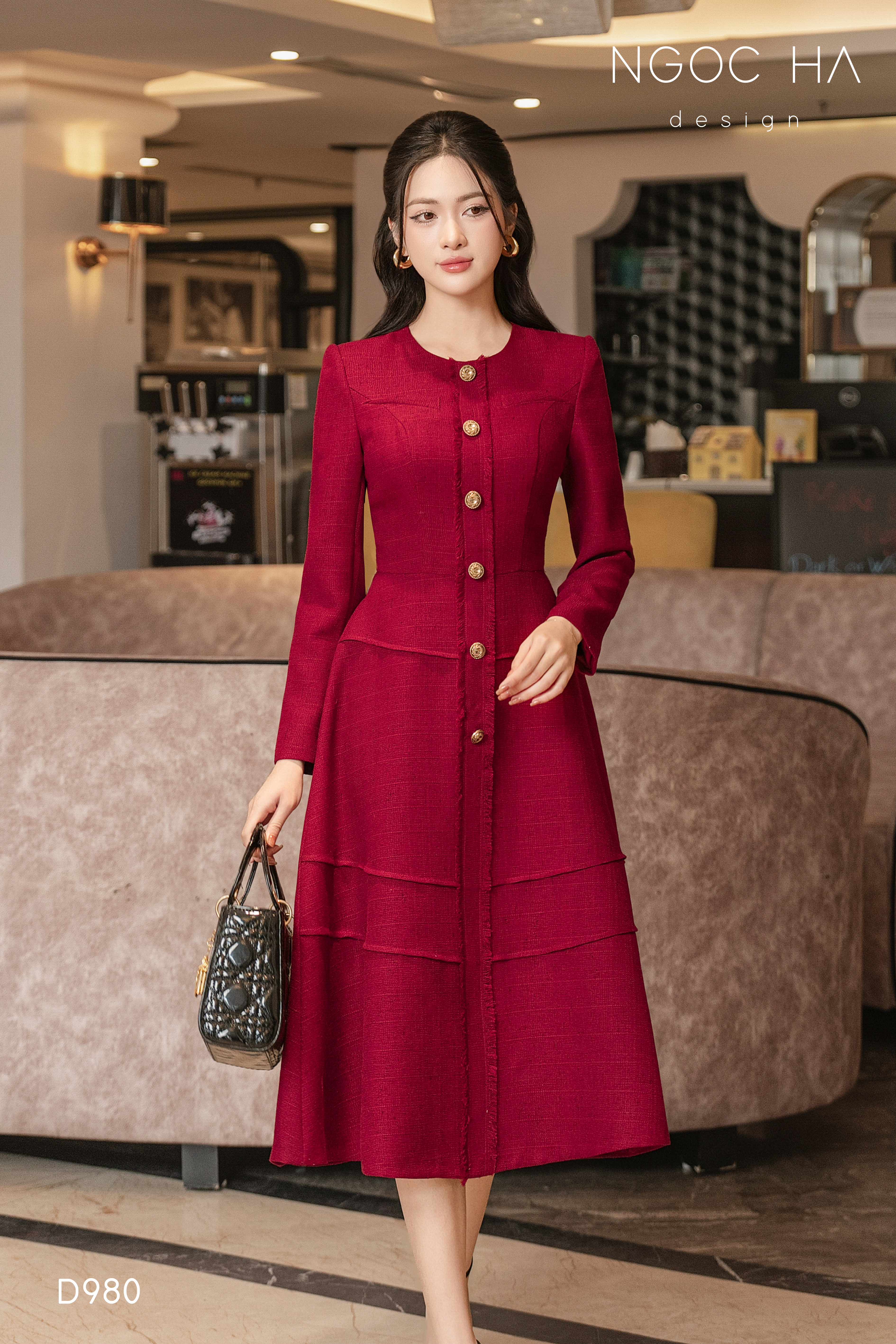 Wendy Dress_ Đầm Text Đỏ Nẹp Tua Rua D980_thumbnail_1