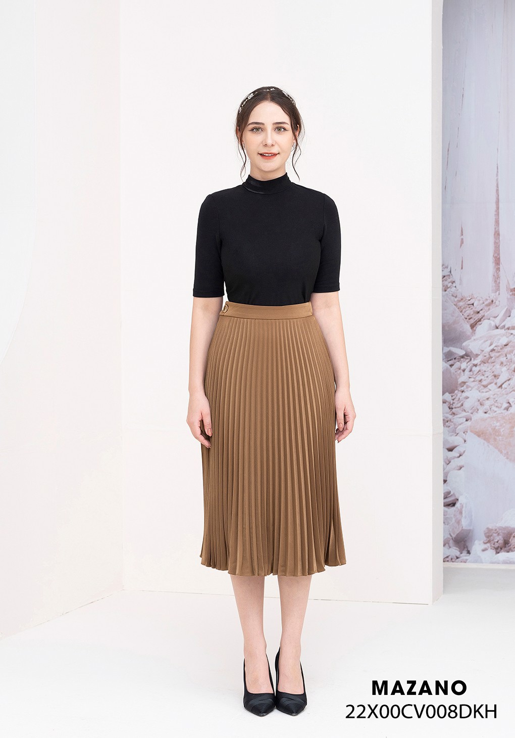 Chân váy xoè vải Tuytxi mầu nâu dập ly đính trang trí cạp