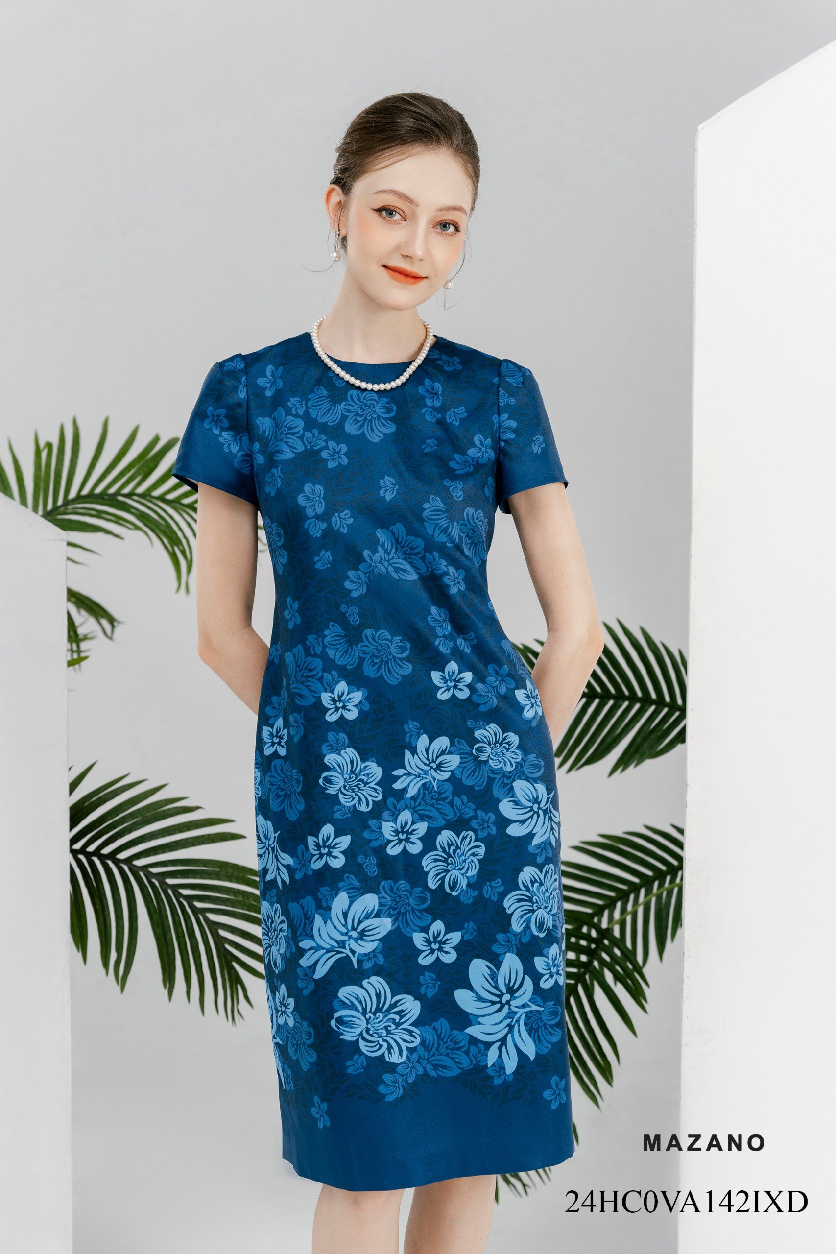 Đầm suông in họa tiết bố cục chân_thumbnail_2