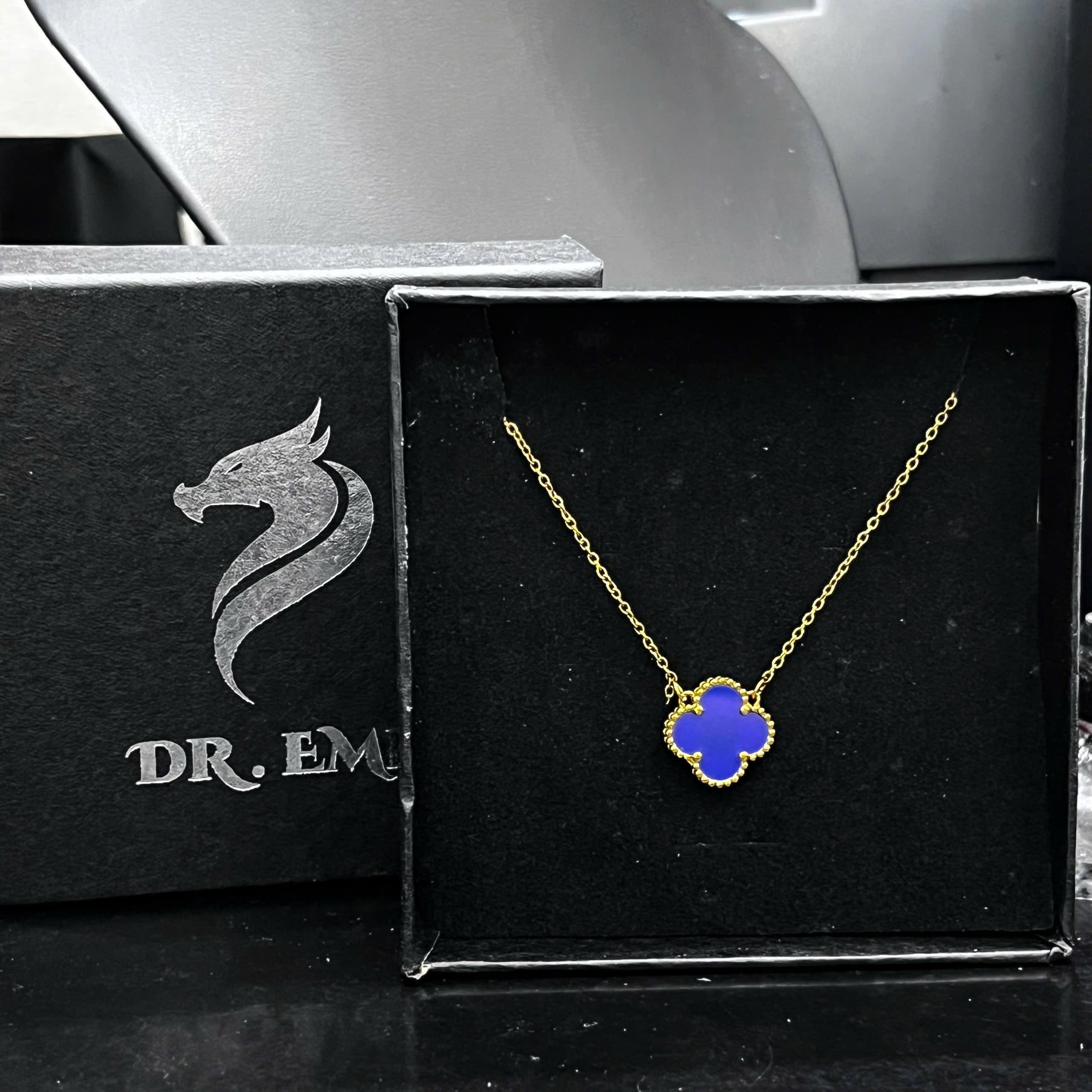 vòng cổ titan dây vàng mảnh charm cỏ bốn lá xanh biển_thumbnail_1