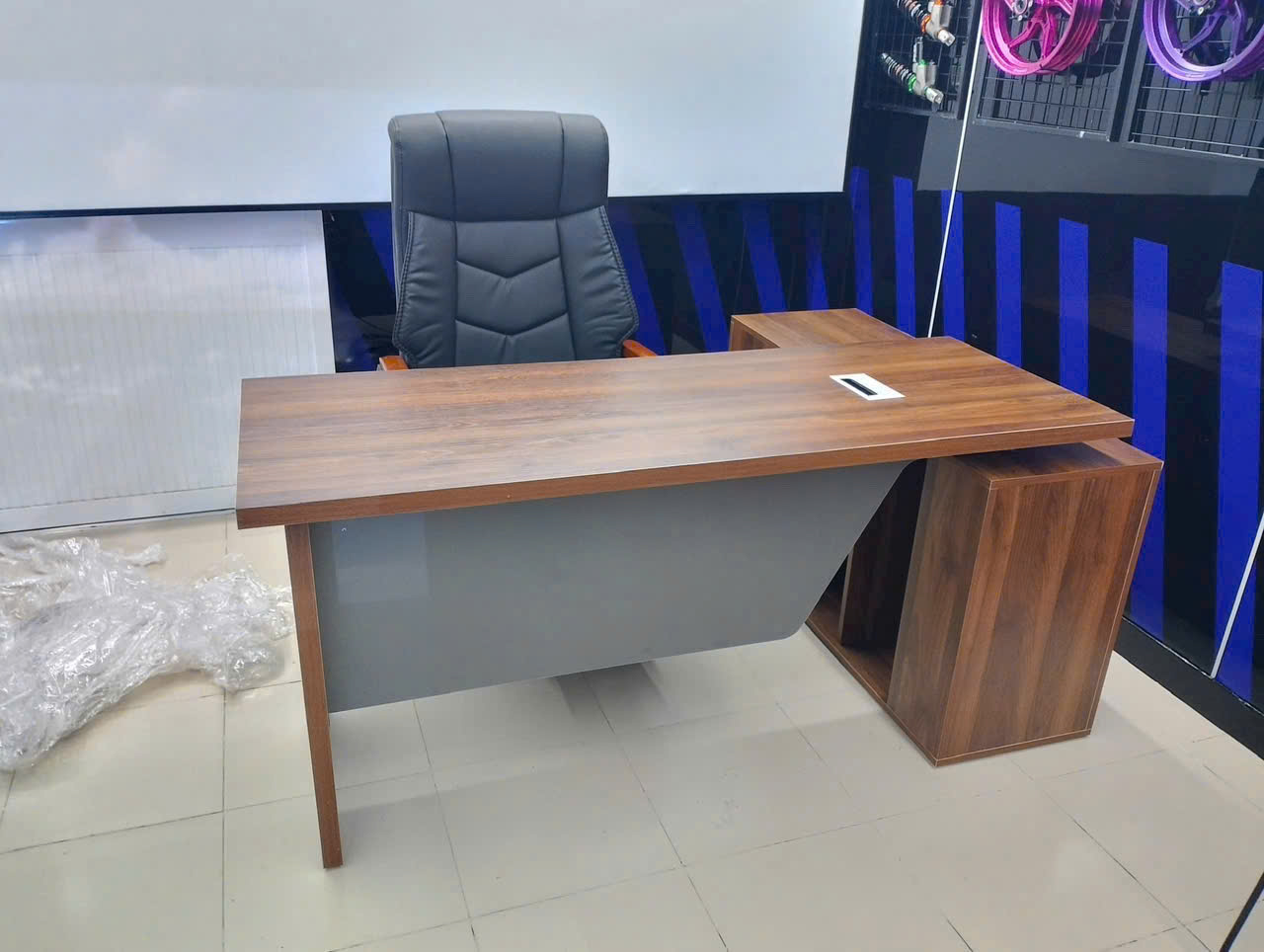 Bàn Giám Đốc LX04 - Giá Liên Hệ 0986 987 227