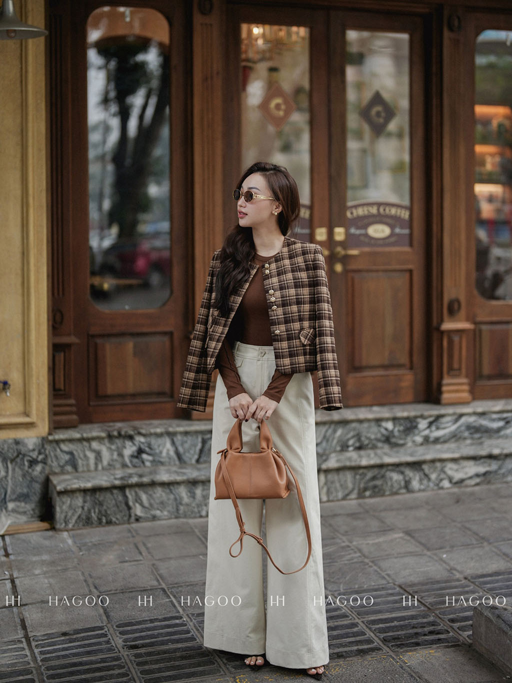 Áo khoác cổ tròn suông họa tiết ô vuông_thumbnail_3