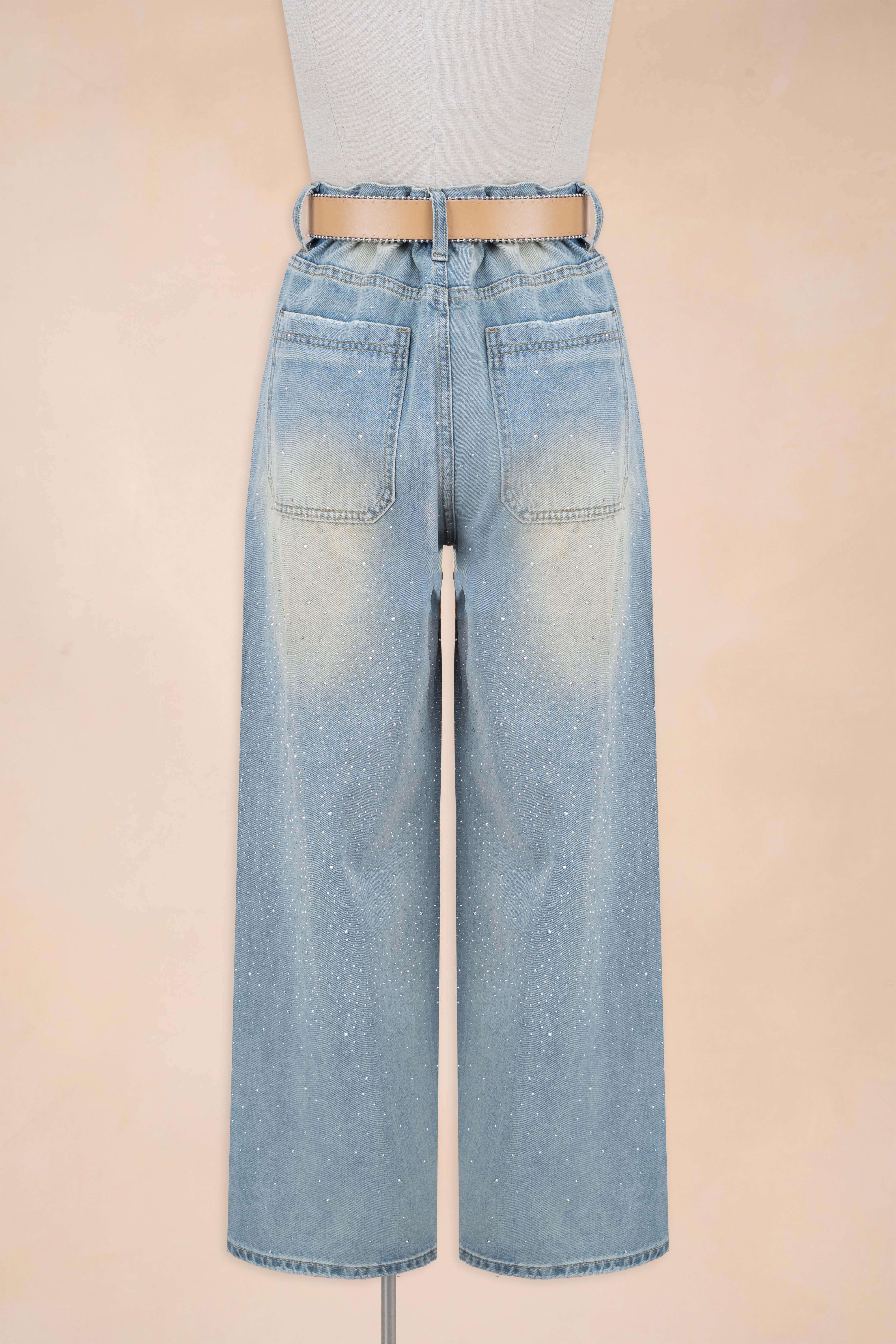 Quần Jean Suông Chấm Đá 5532